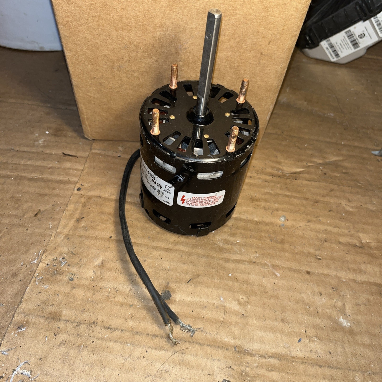 FASCO D1126 Refrigeration Fan Motor 71635755 1/15HP 1550/1300RPM 208/230V 1.1A