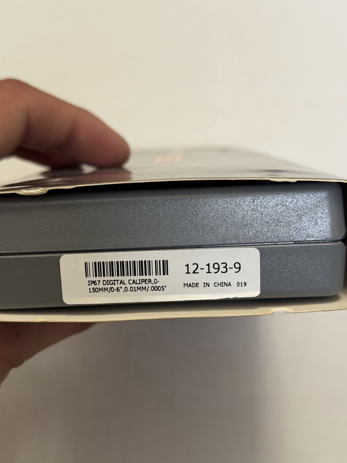 Lightly Used SPI 12-193-9 IP67 Absolute Digital Caliper 0-6in (0 to 150mm)
