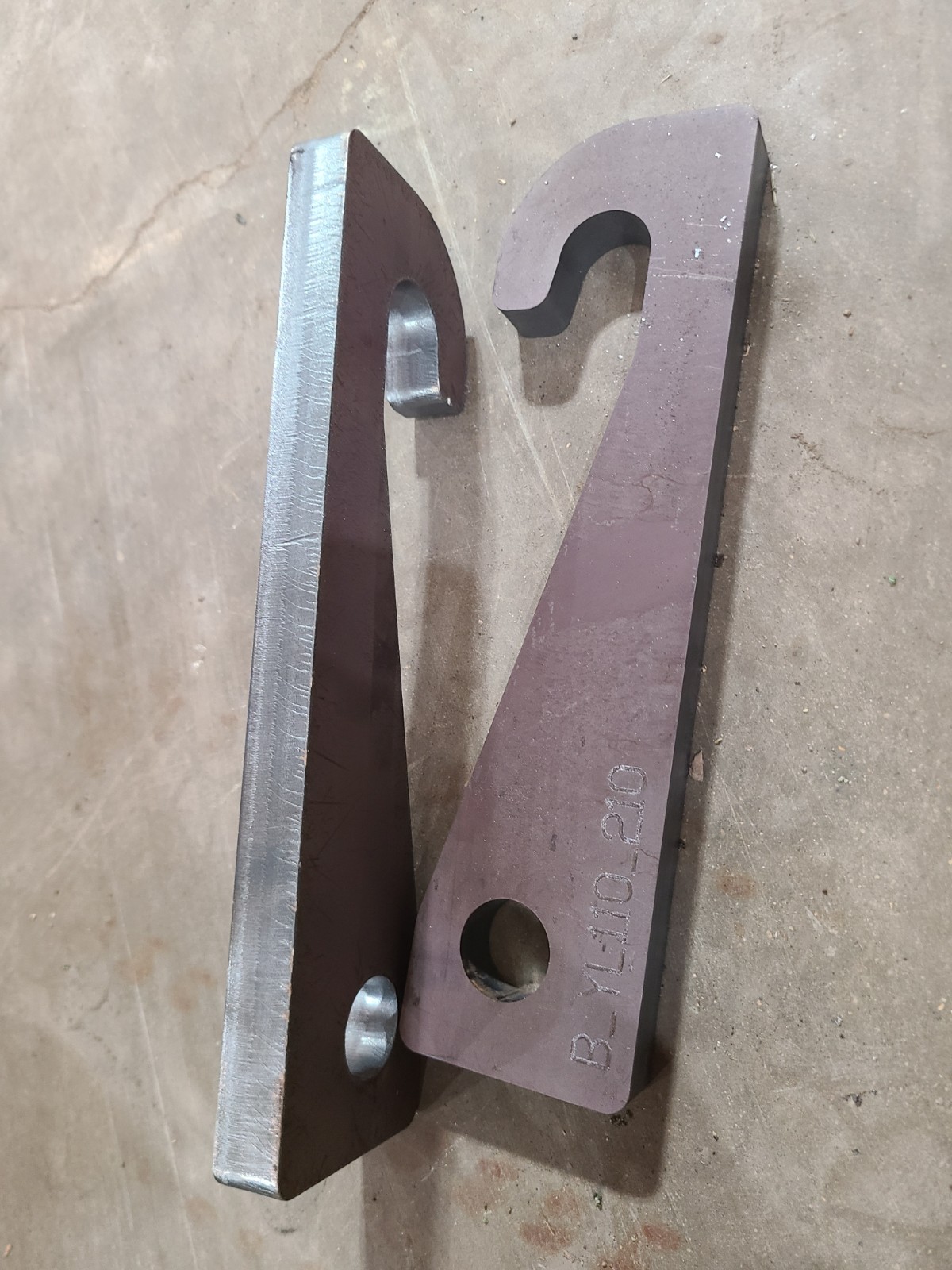 Yanmar style quick attach weld on mounts Yl110 YL210 style mount for 324 424 (2)