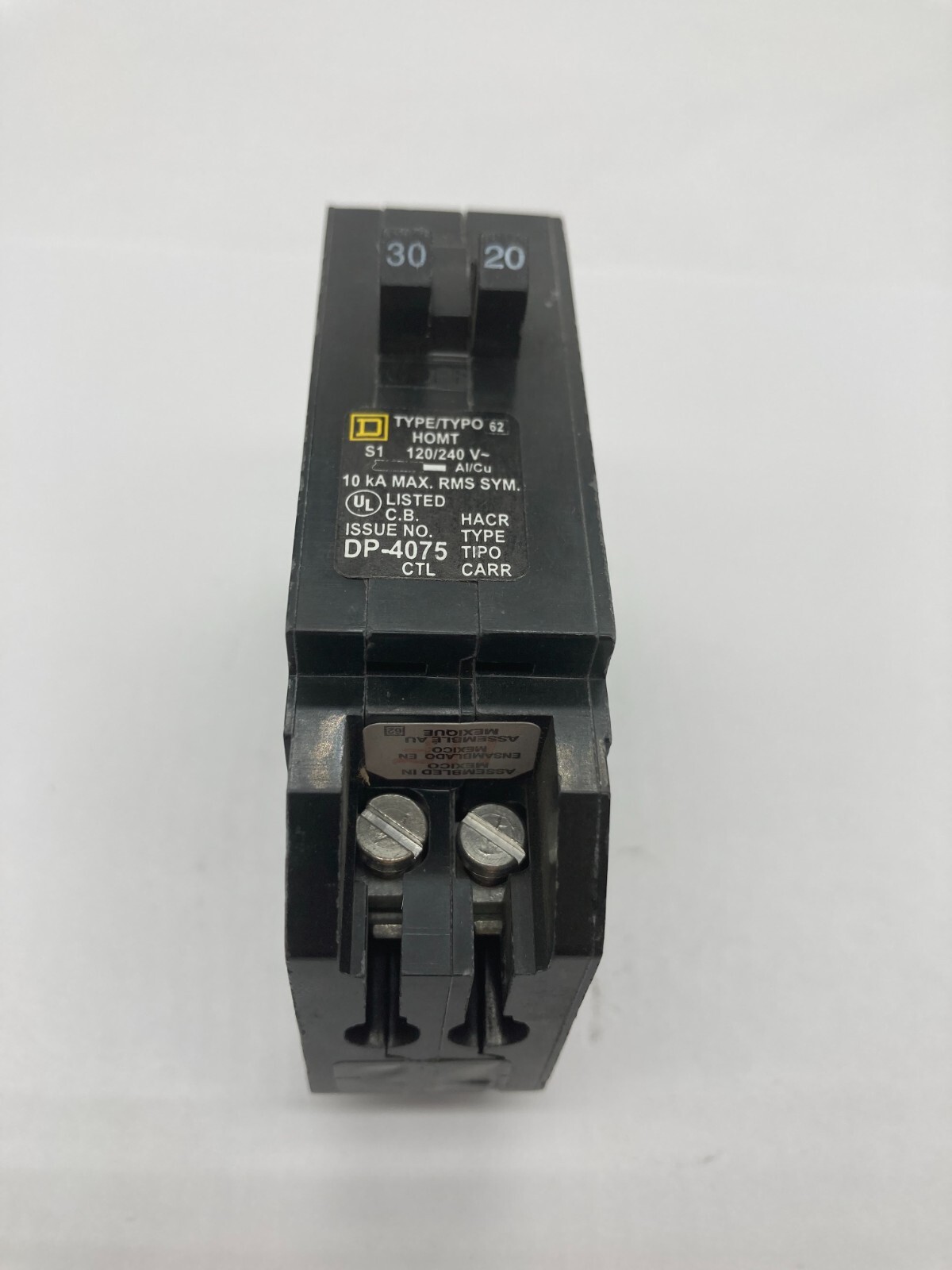 HOMT3020 Homeline Two 1 Pole 30/20 Amp 120V AC Type HOMT Plug In Tandem Breaker