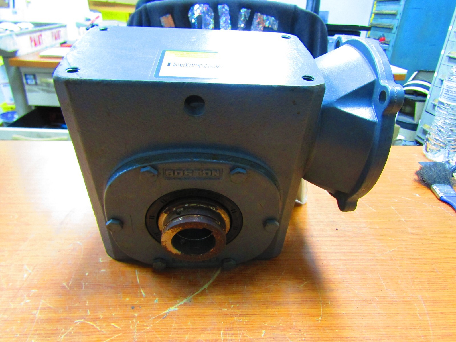 🤓 NEW BOSTON GEAR 700 SERIES GEAR REDUCER 60:1 0.69 INPUT HP SF726V-60N-B5-J