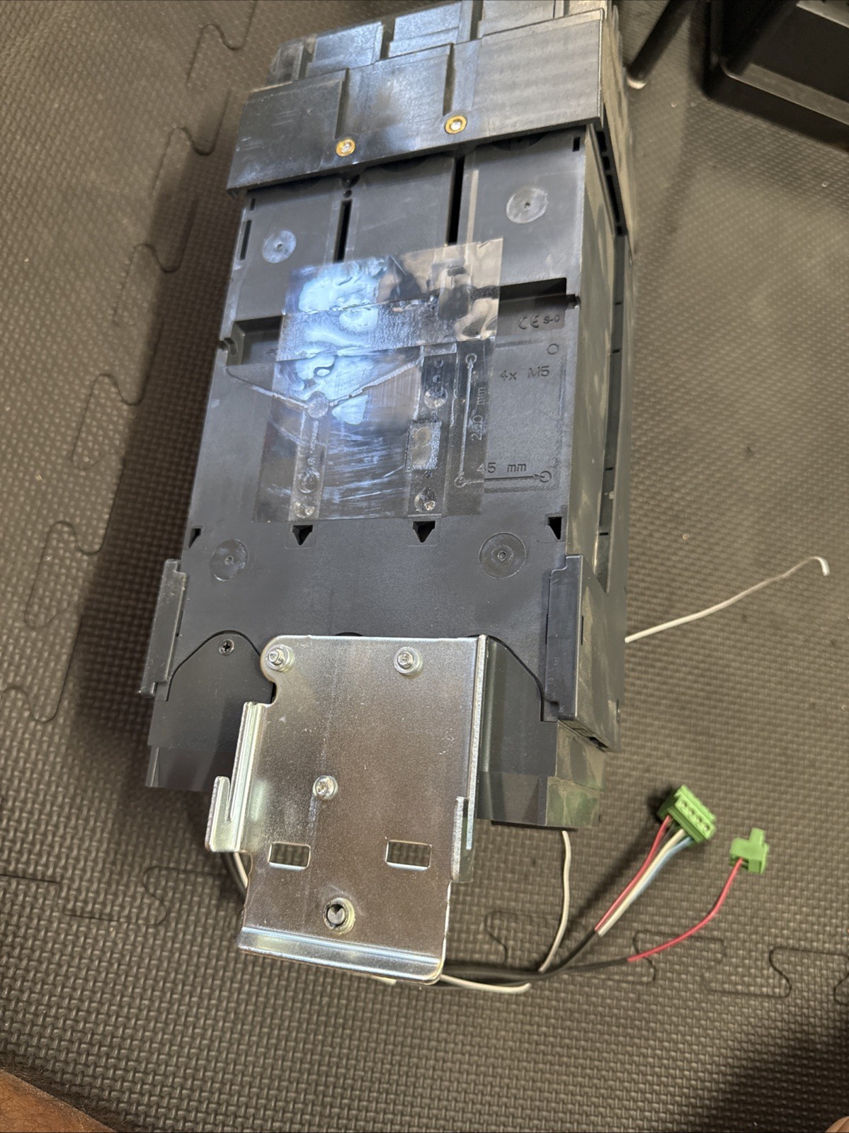 SQUARE D LL400 Circuit Breaker, PowerPacT400A, 3 pole, 600VAC, 50kA LLA36400U54X