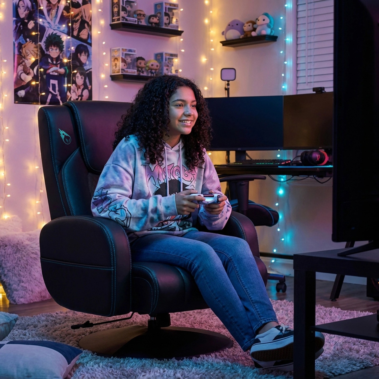 DPS Centurion Pedestal Swivel Gaming Chair with Storage Pockets, Reclining Chair