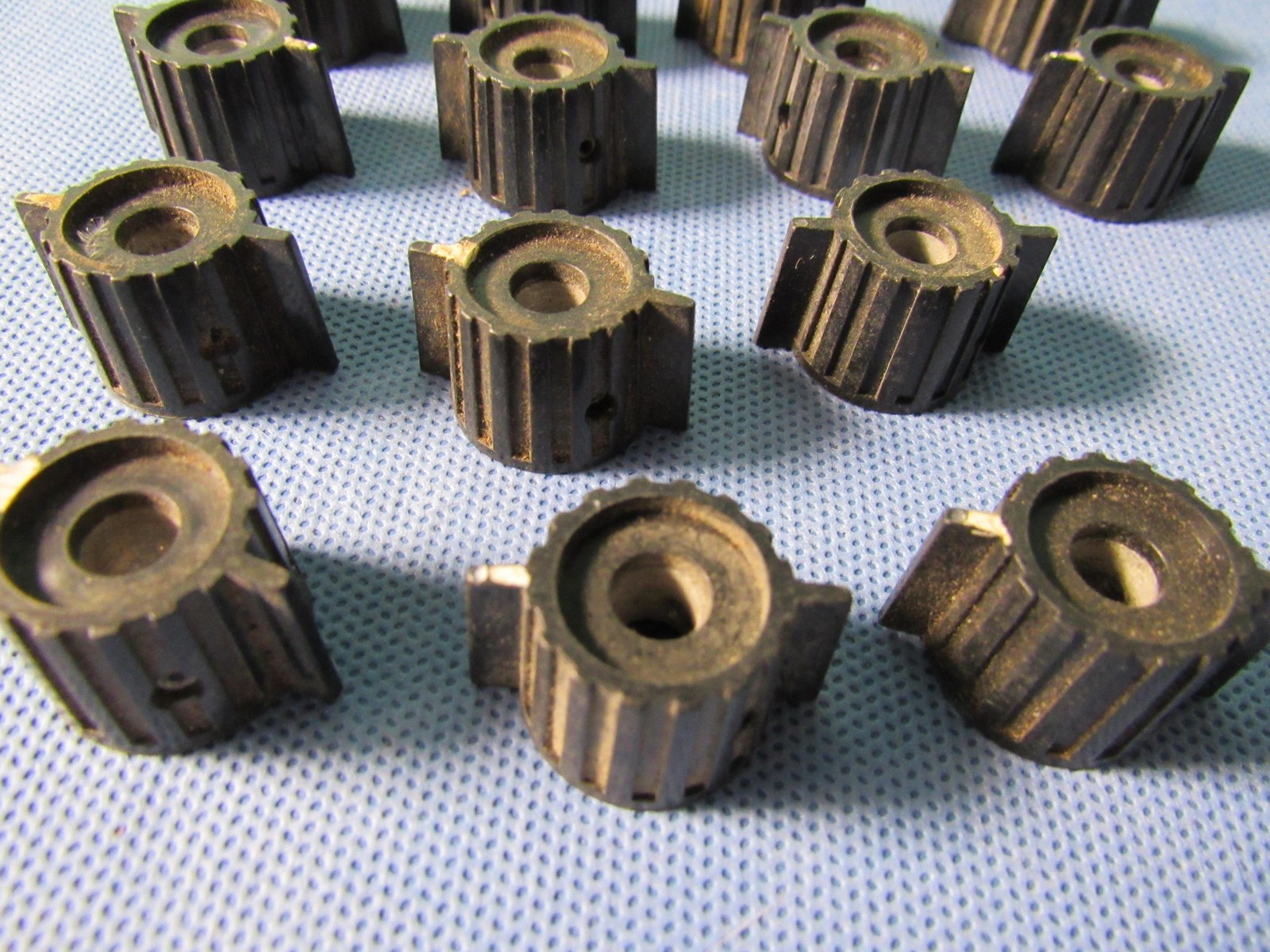 Vintage Ribbed Control Knobs Lot 19 Black Plastic Brass Inserts Pointer Tab