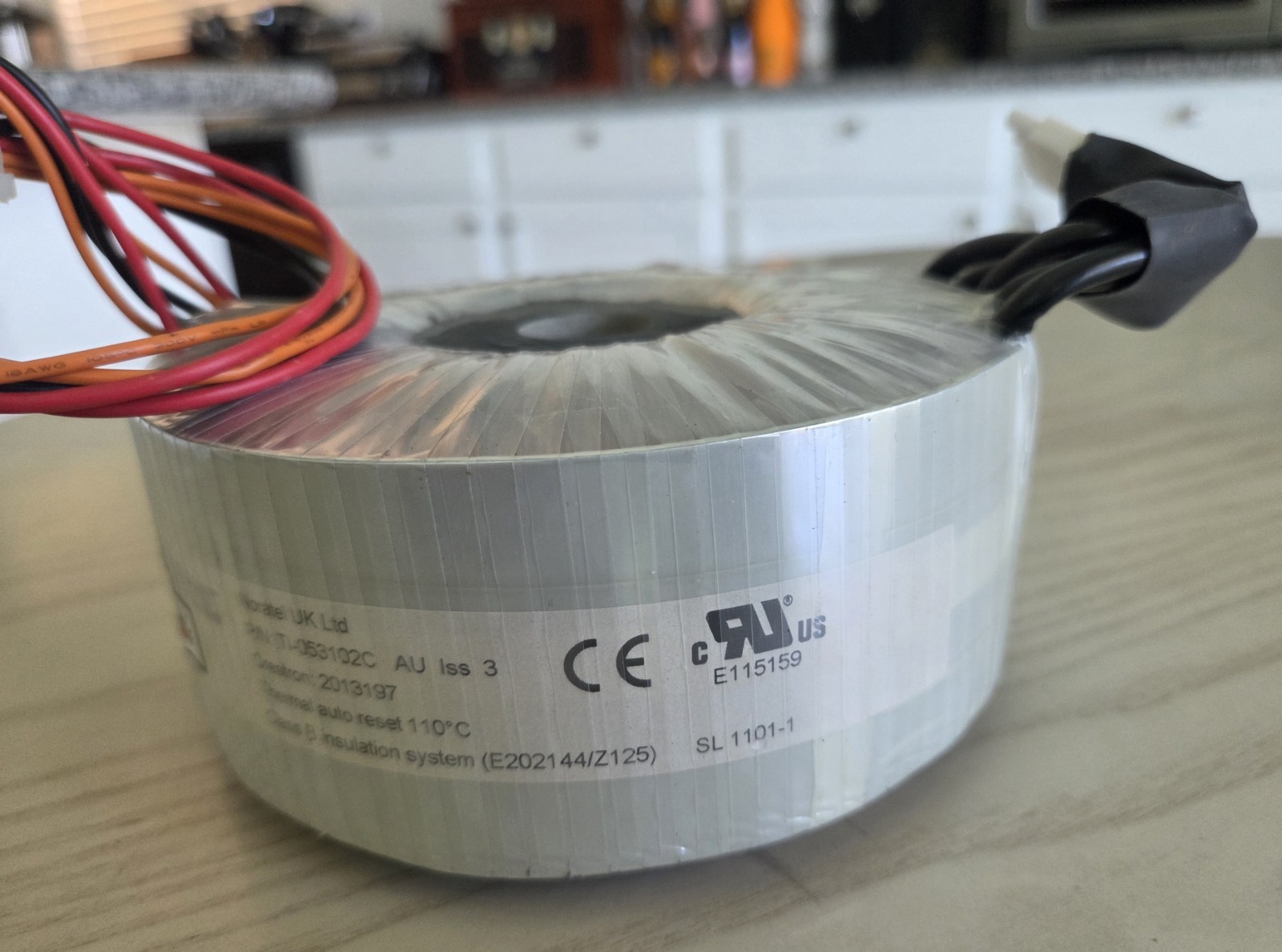 Crestron 2013197 Noratel TI-053102C AU Iss 6 Toroidal Power Transformer