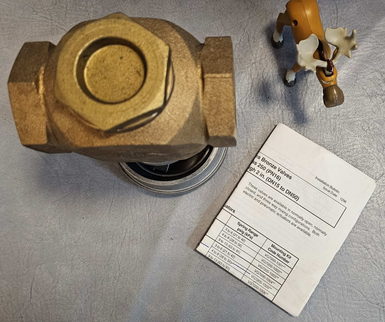 Johnson Controls V-3000-8001 PNEU valve actuator
