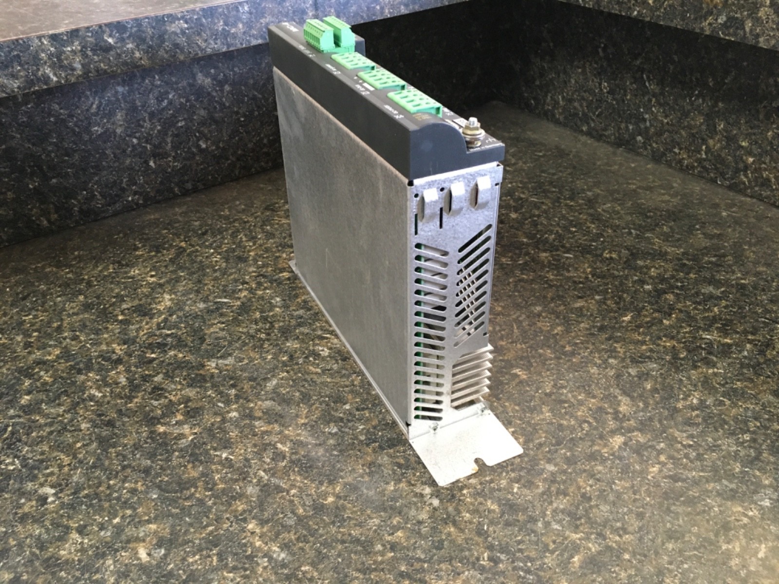 Schneider Electric PacDrive MC-4/11/03/400 Servo Drive