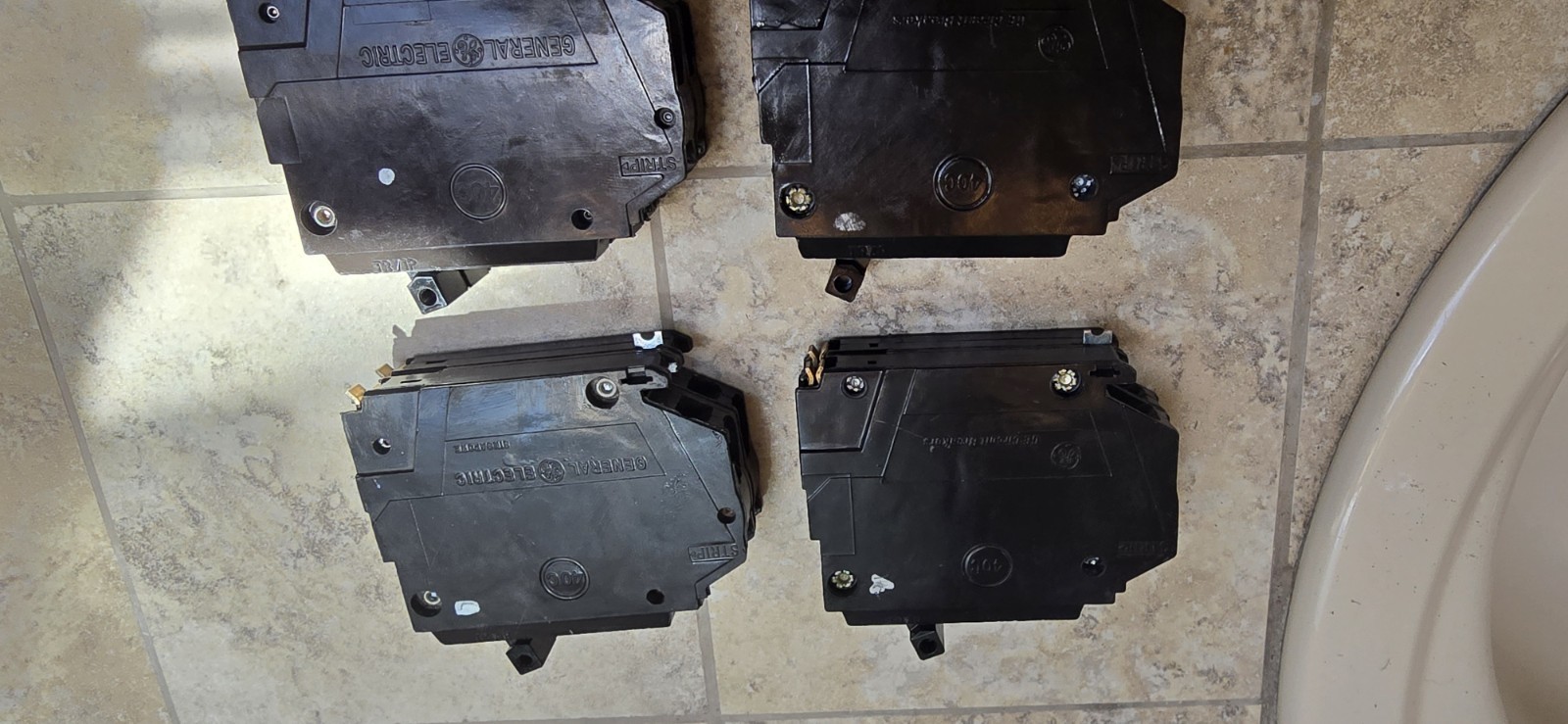 GE THQP250 50A Double-Pole Compact Circuit Breaker