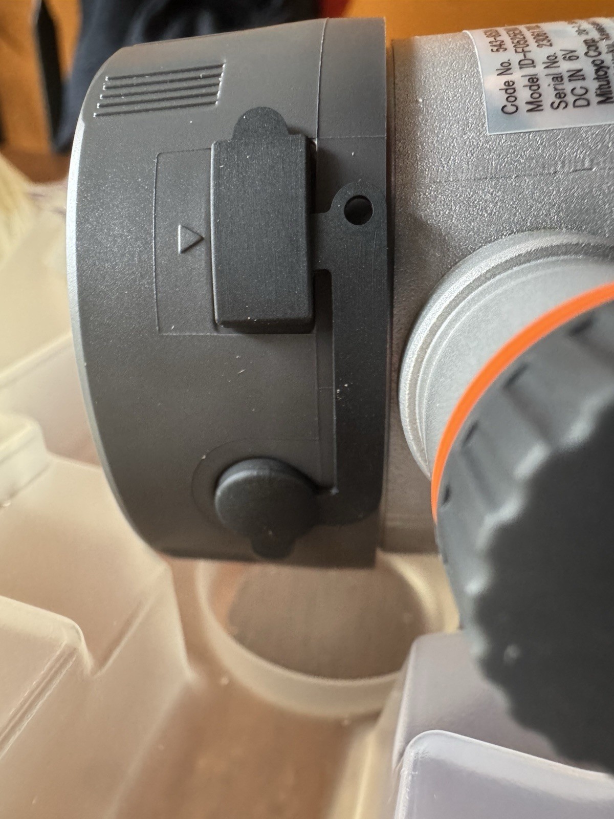 Mitutoyo 543-852A Dial Indicator, 543, Digimatic, 1 In/25.4Mm
