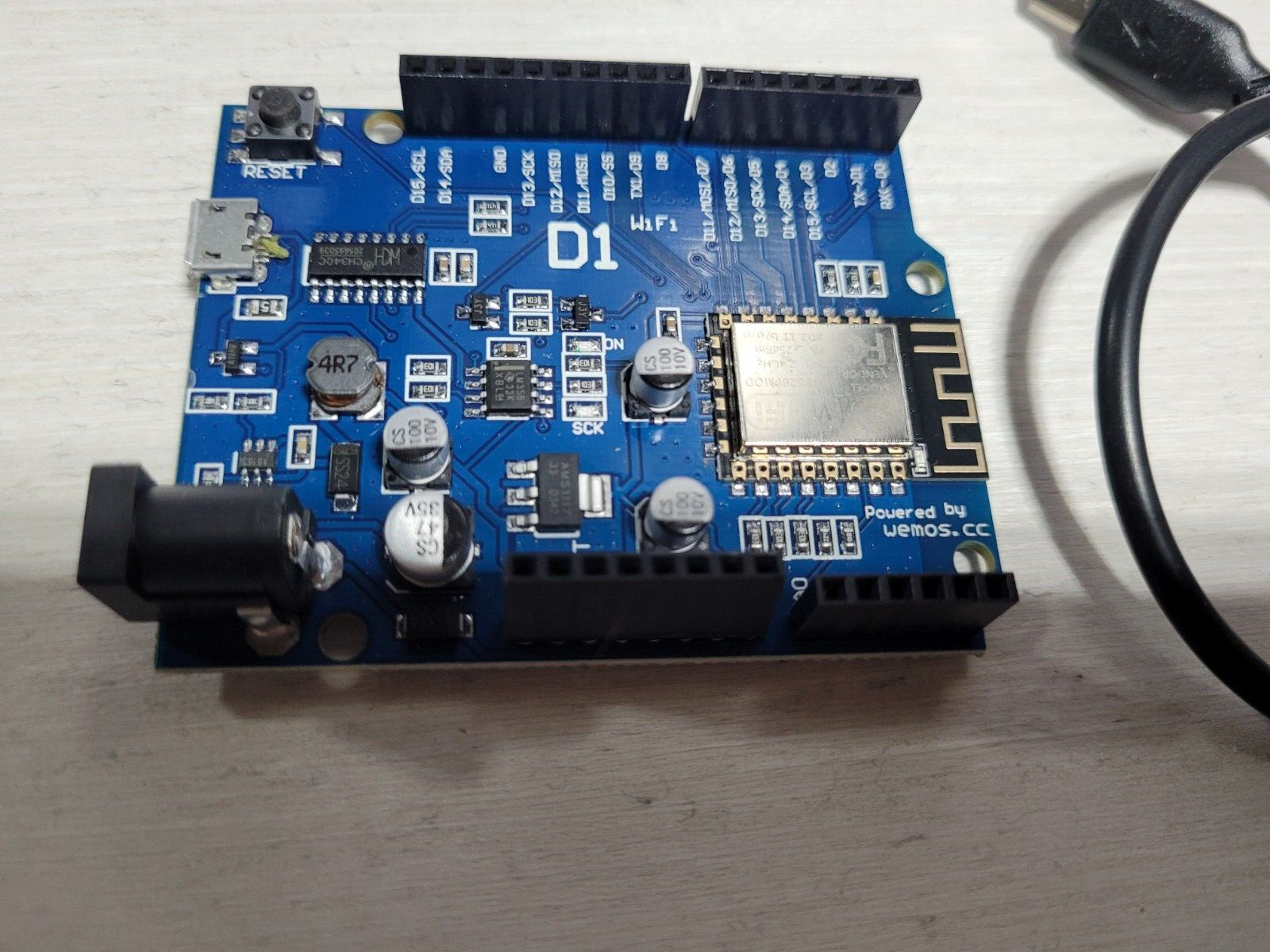 ESP-12F 12E WeMos D1 WiFi based ESP8266 shield for arduino Compatible IDE
