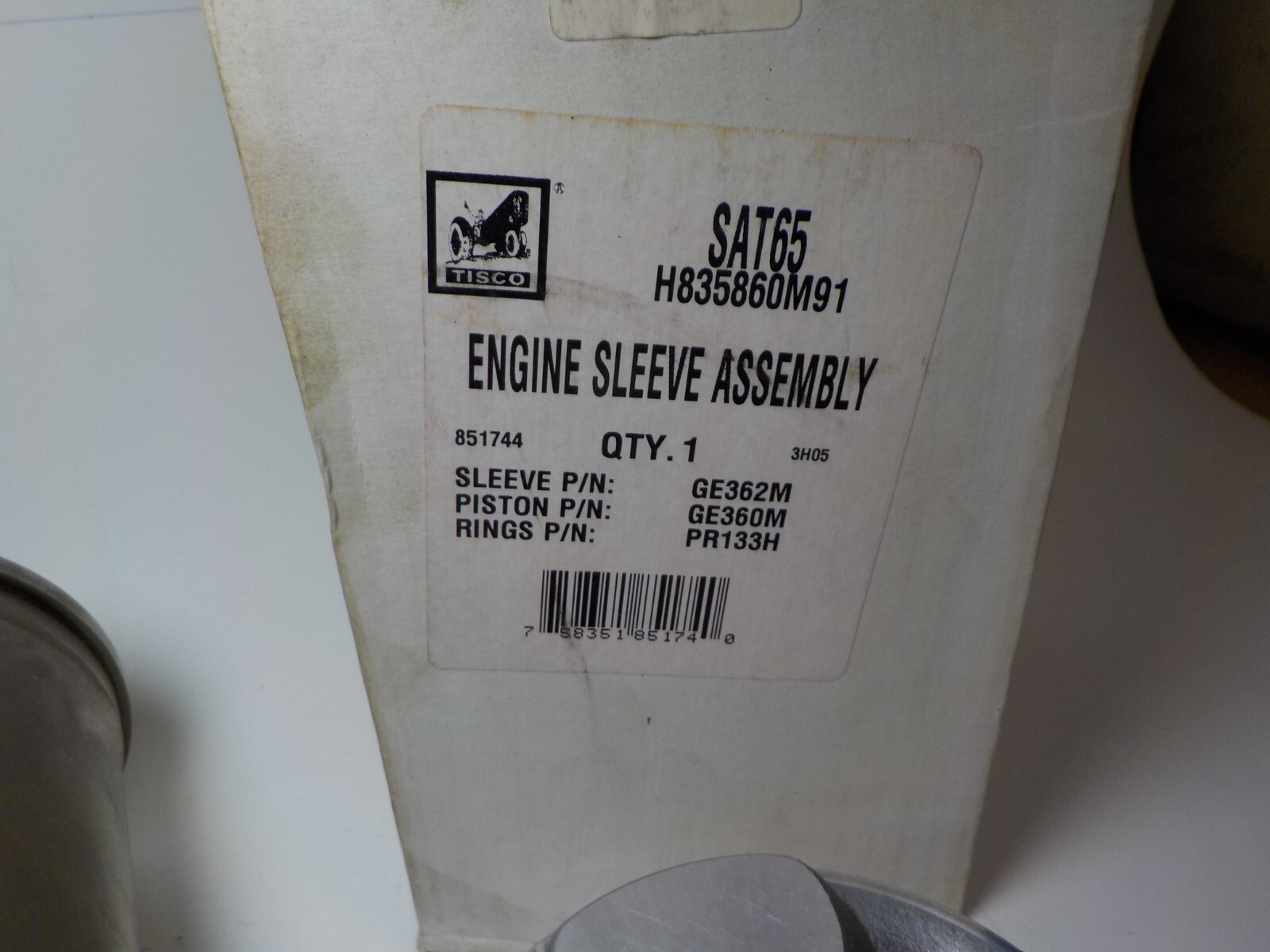 TISCO SAT65/SK119 EGINE SLEEVE ASSEMBLY PISTON LINER KIT H835860M91 MF TRACTOR