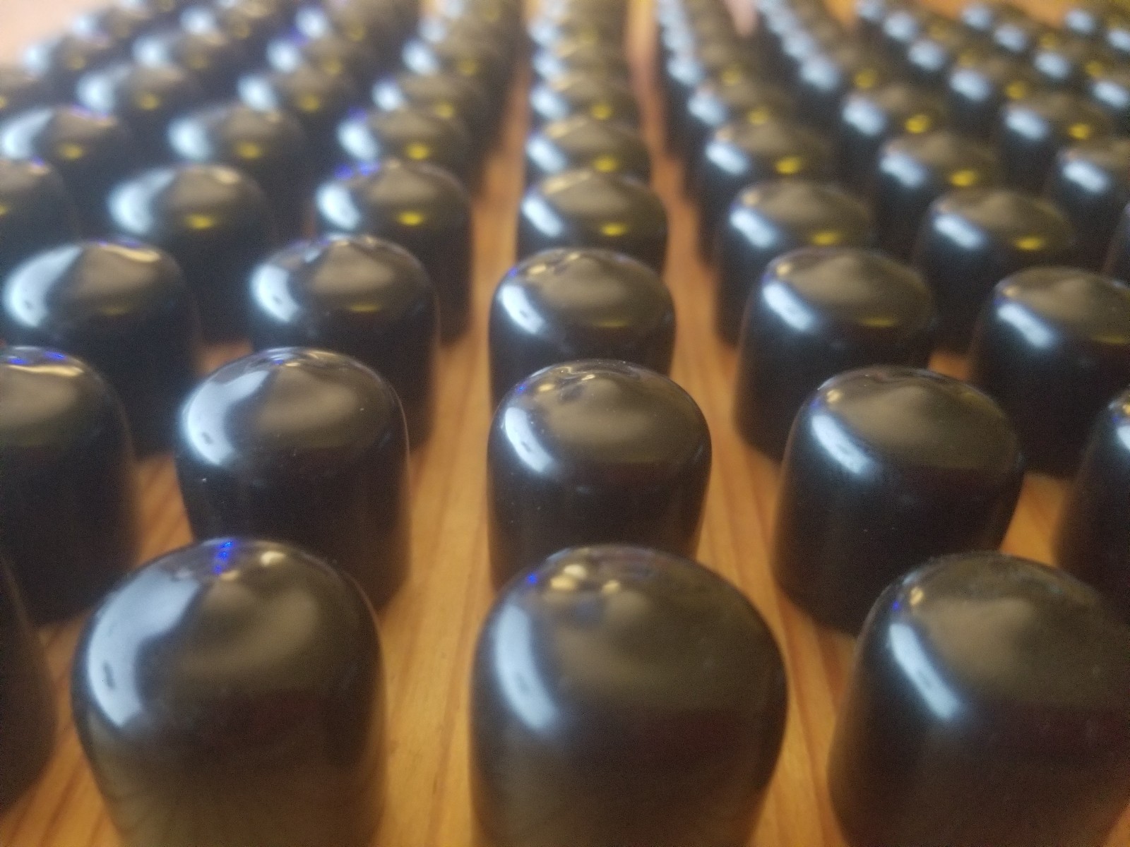 100 pcs Round Flexible Vinyl Rubber End Caps Bolt Nut cover 1/2″ ID 5/8″ OD