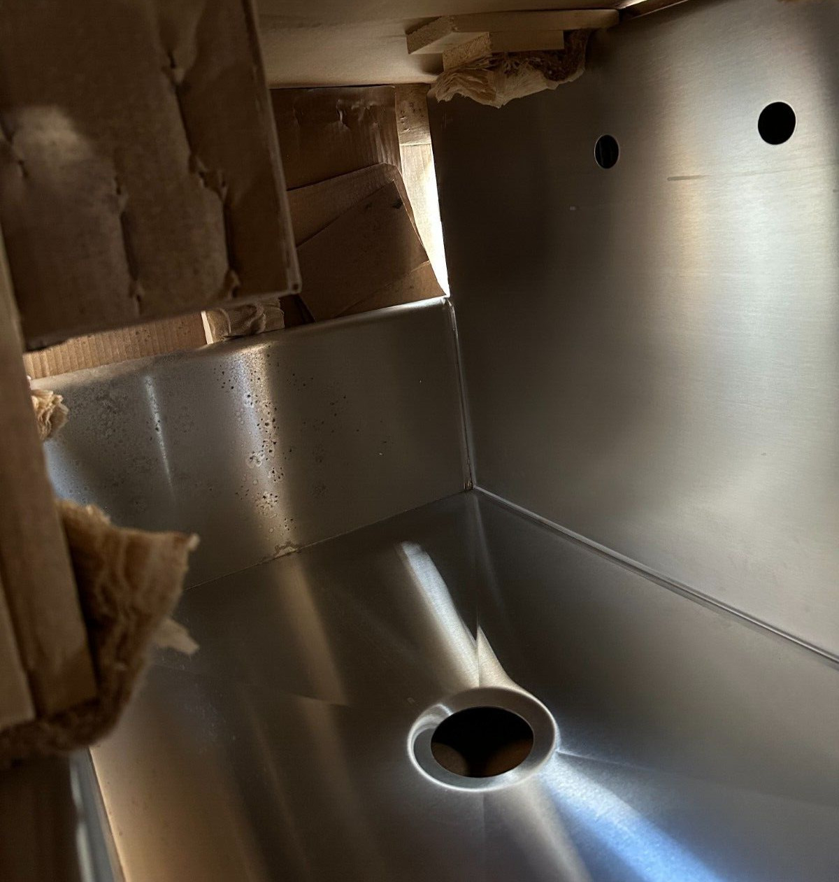 Just SB136-2 – One-Compartment, 2-Hole 14G Stainless Steel Floor-Mount Mop Sink