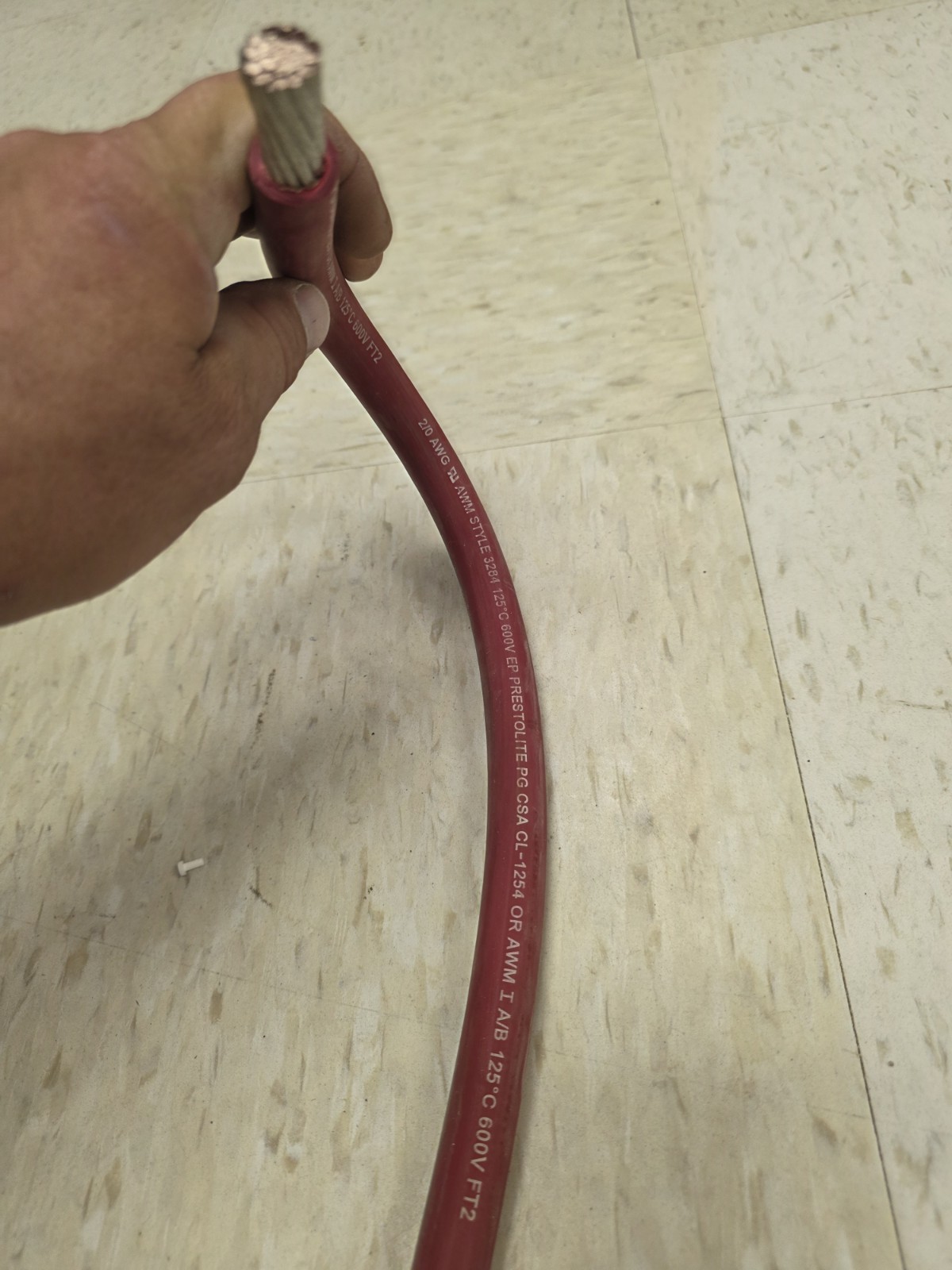 2/0 AWG Copper Wire 12-17 Ft. lengths. red or black. I can cut to length $4/ft.