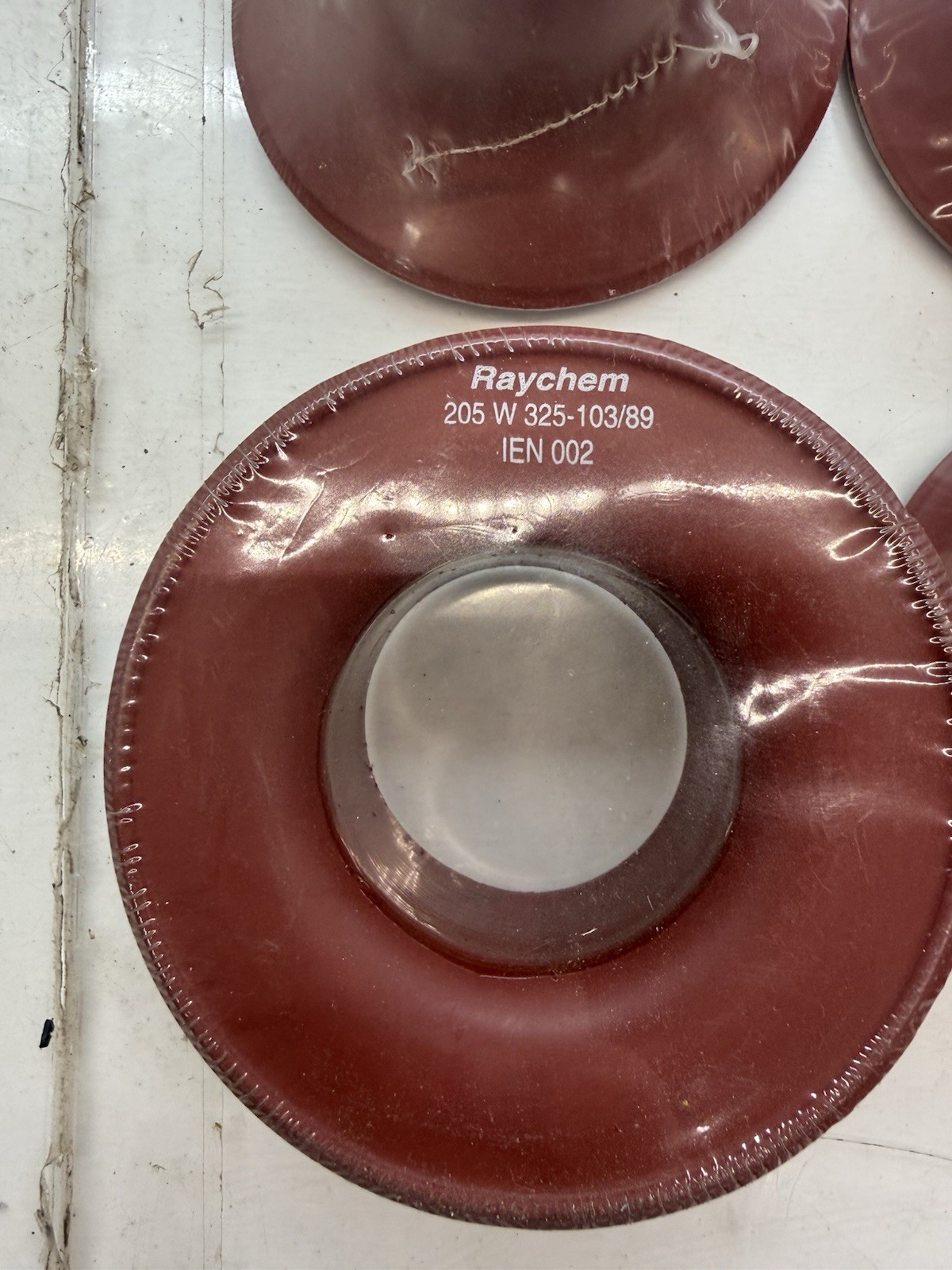 Lot of 11 Raychem Skirt 205W325-103/89