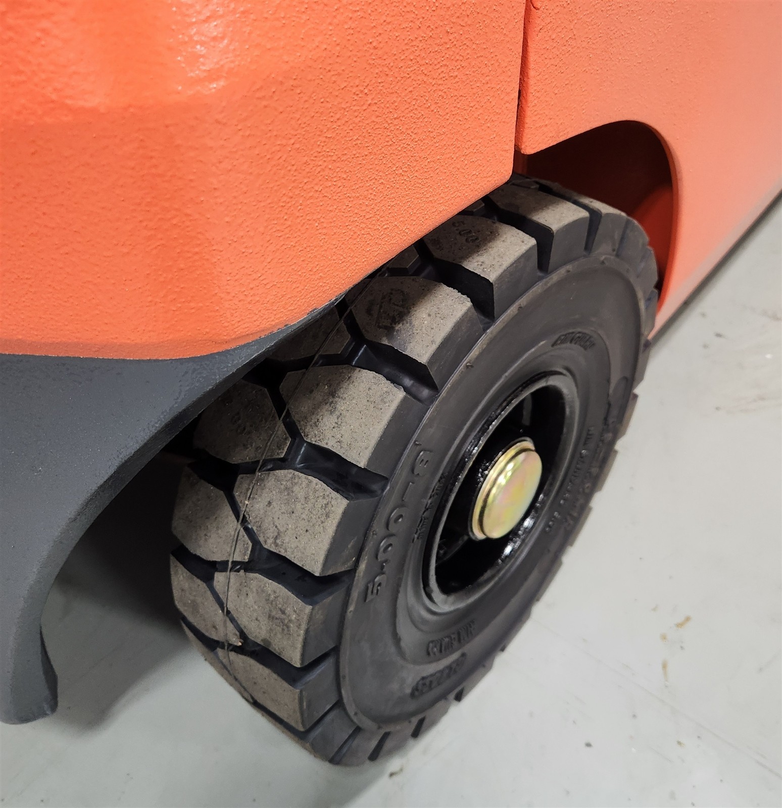 2020 TOYOTA 3000 LB LPG PNEUMATIC FORKLIFT 8FGU15 AIR TIRES