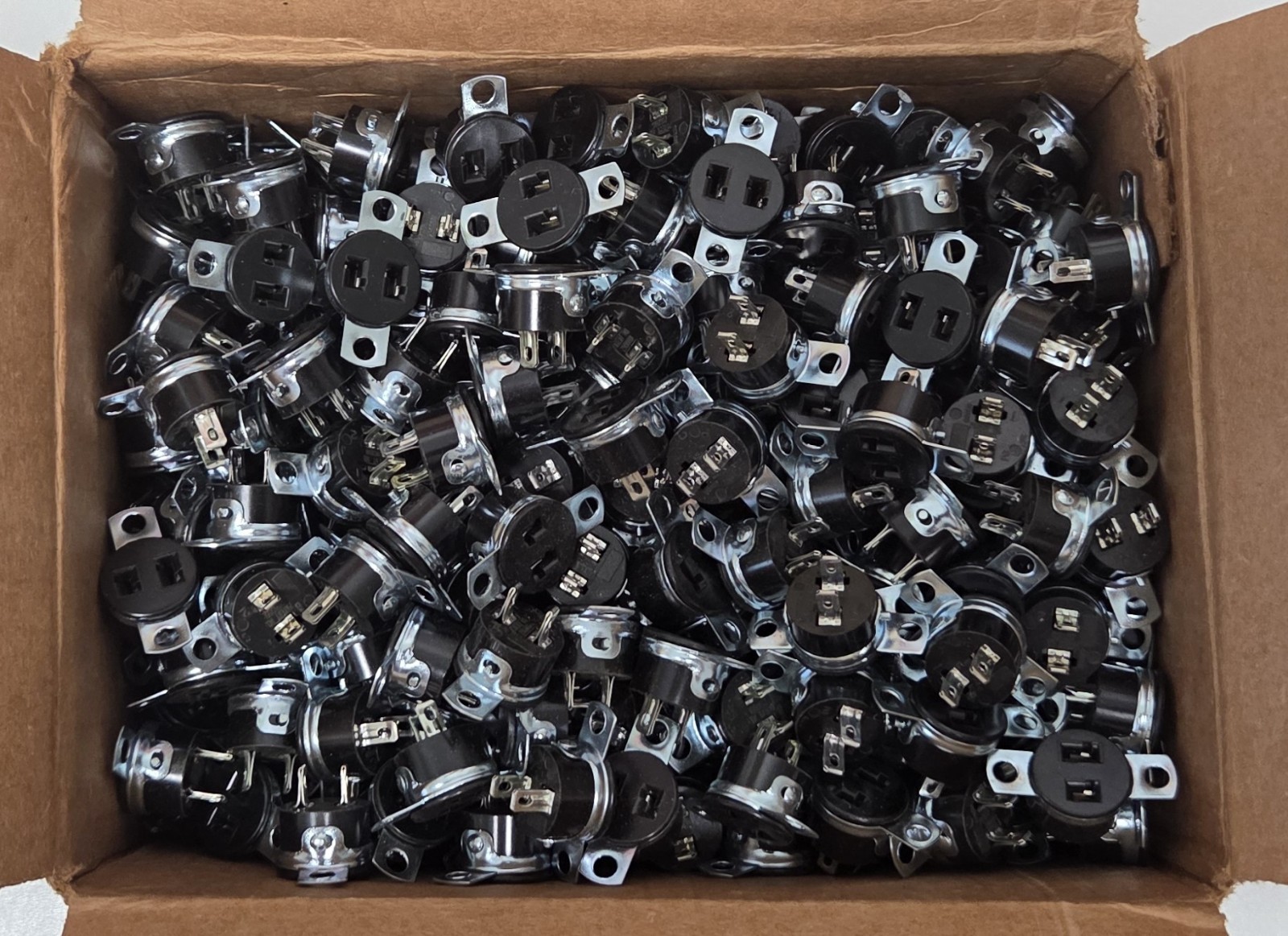 New Cinch S-302-AB 2-Pin Jones Panel Connector Solder Eyelet – NEW