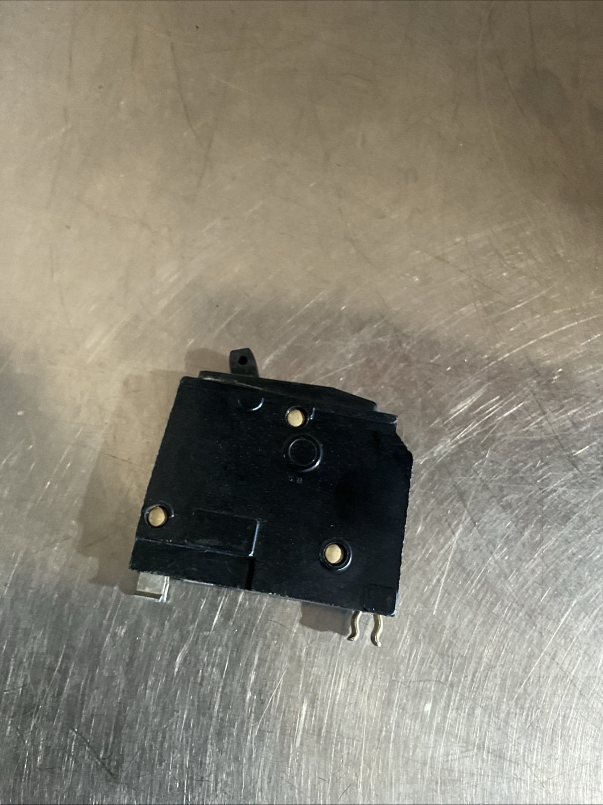 Square D QO120 CIRCUIT BREAKER 1 Pole 20 Amp QO120 120/240V