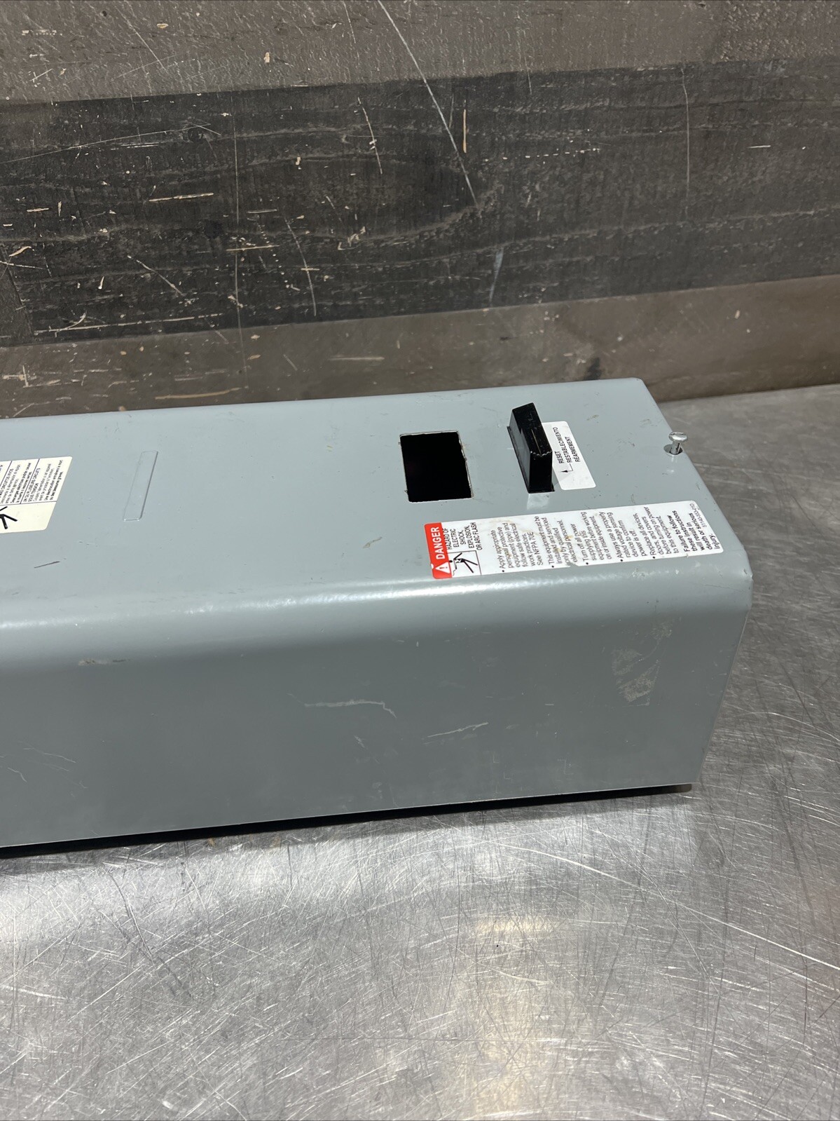 Square D 30072-007-69C Nos Surplus. Incomplete. Missing Parts As Shown In Pics