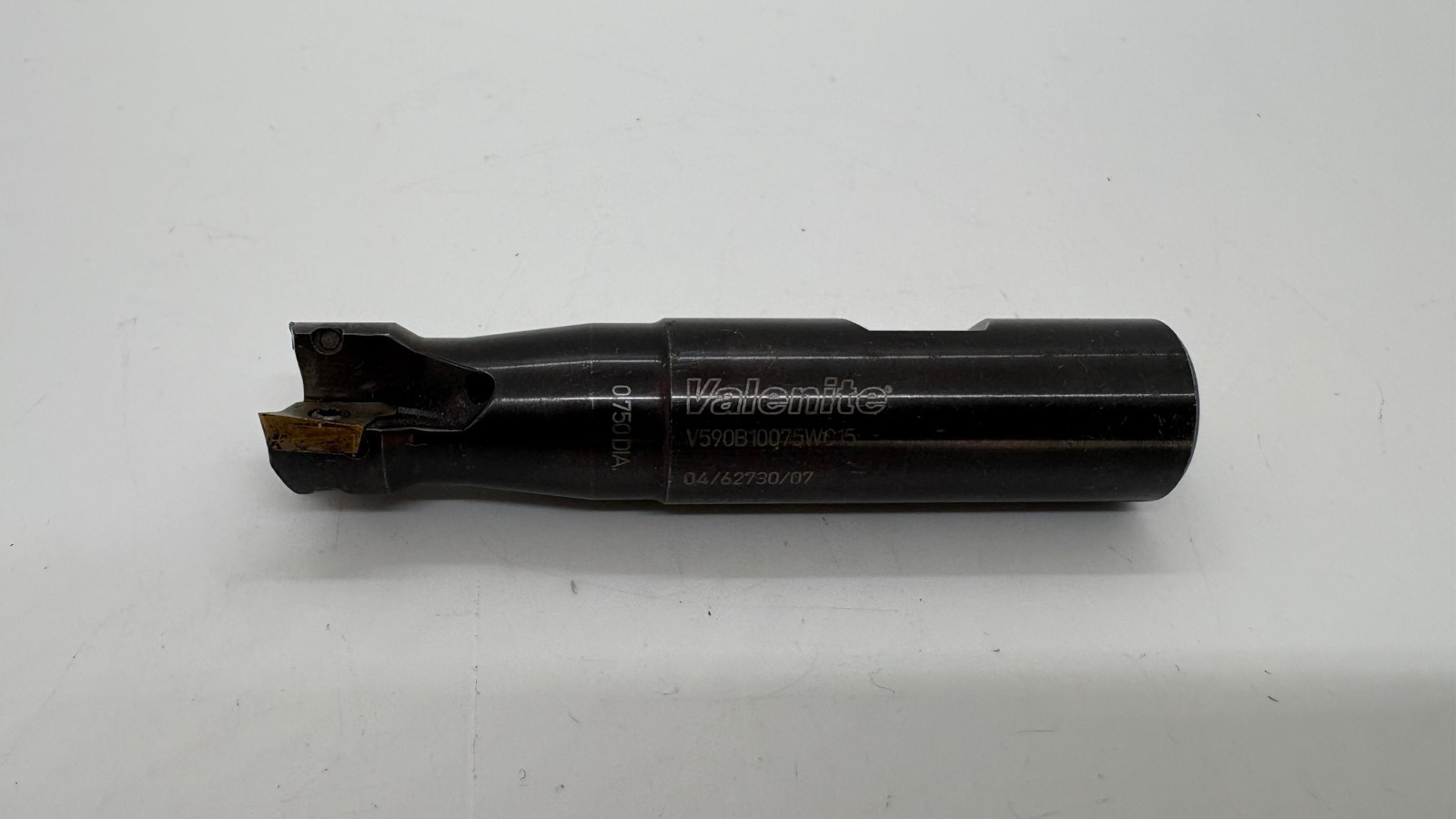 Valenite V590 V590B10075WC15 3/4″ Indexable End Mill 3-Flute APKT 1003 Cutter