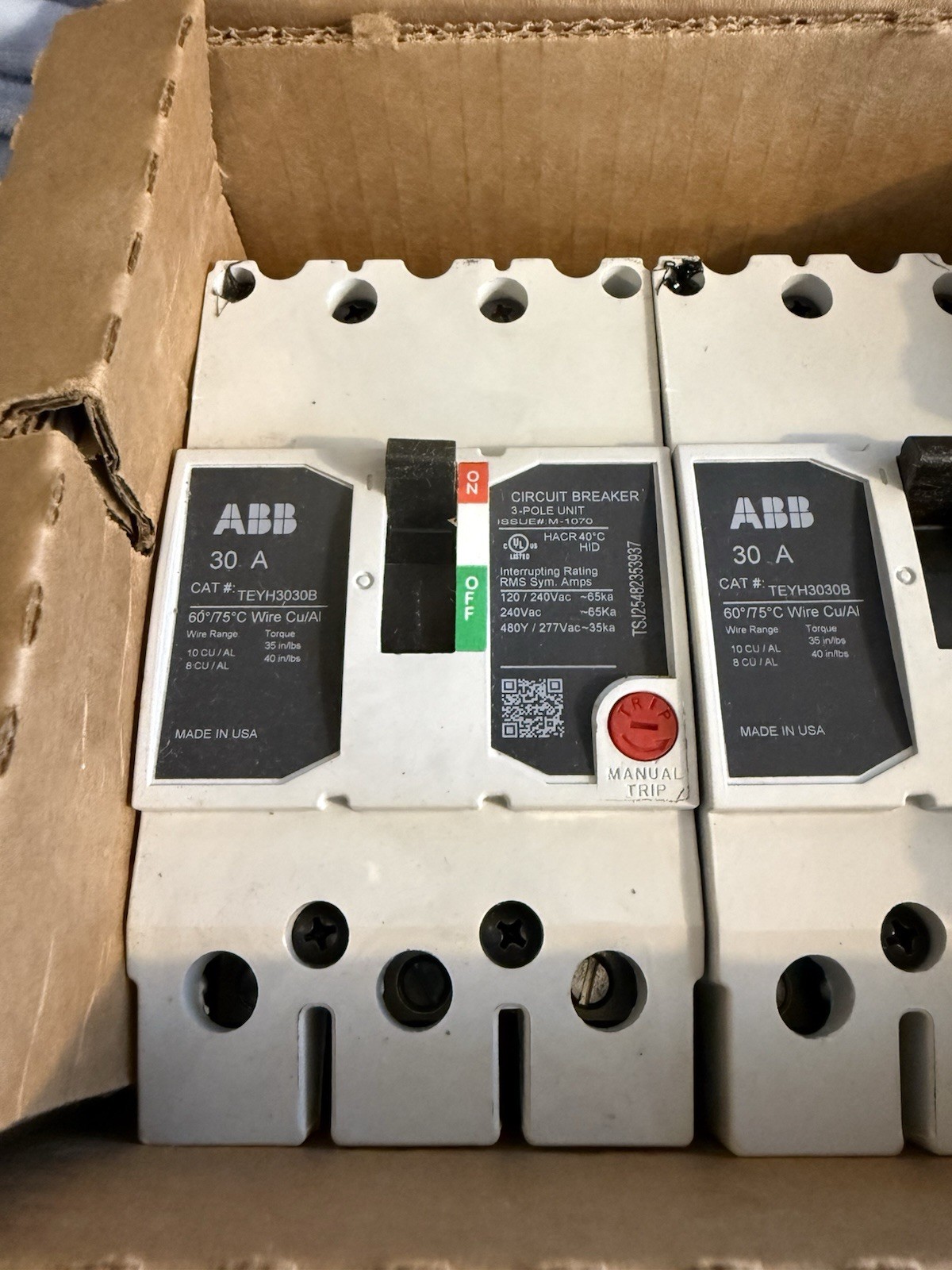 ABB TEYH3030B Molded Case Circuit Breaker 3P 30A 480Vac Bolt-On 2-Pack