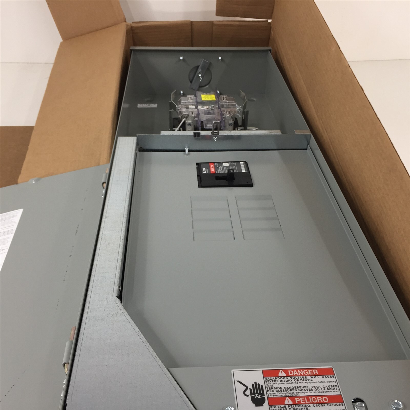 Eaton 150A Meter Breaker Panel MBX816B150BTS NEMA 3R 1PH 3W Bypass Main Breaker