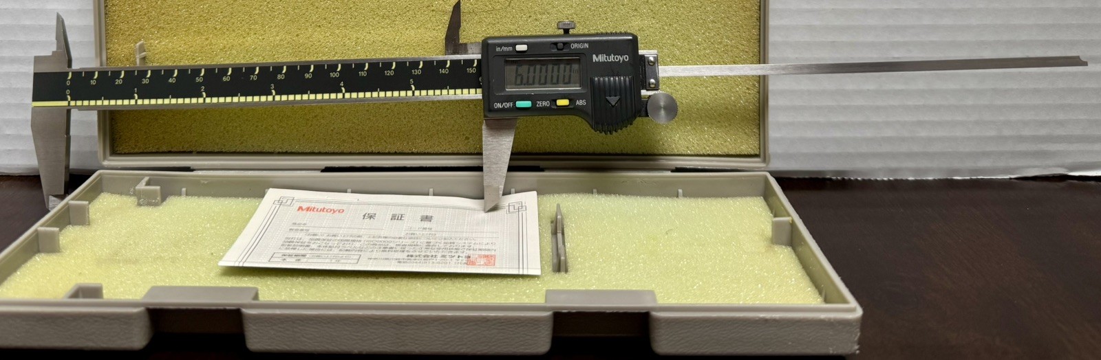 Mitutoyo 6in/150mm Digital Caliper 500-196 Model No. CD-6″ CS, Made in Japan