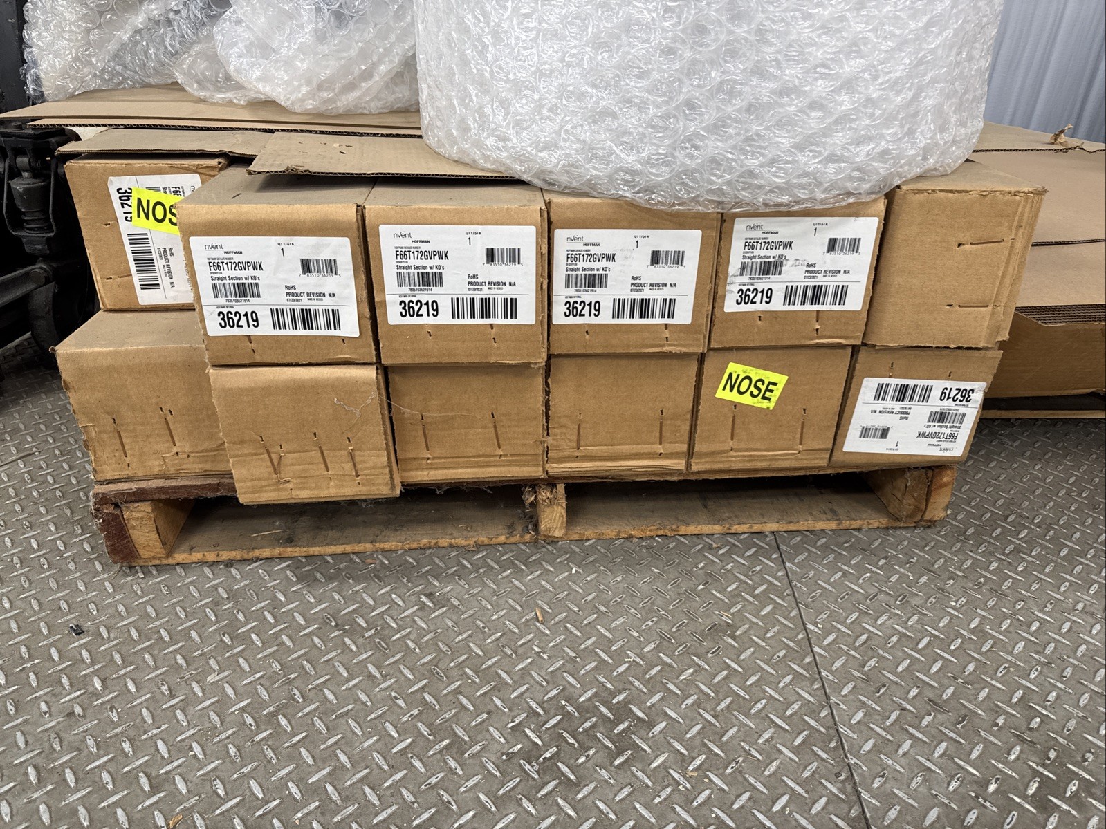 Hoffman F66T172GVWK Galvanized Wireway Straight nVent Hoffman F66T172GVWK