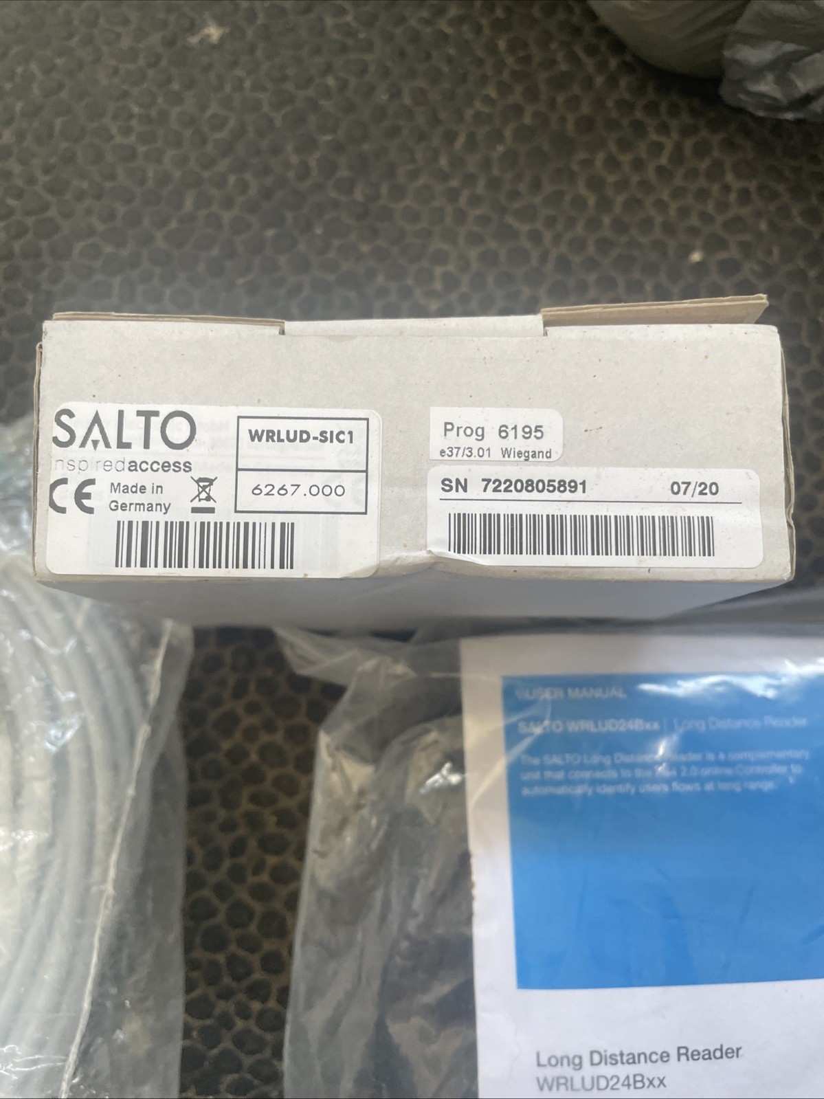 Salto long distance Reader WRLUD24Bxx