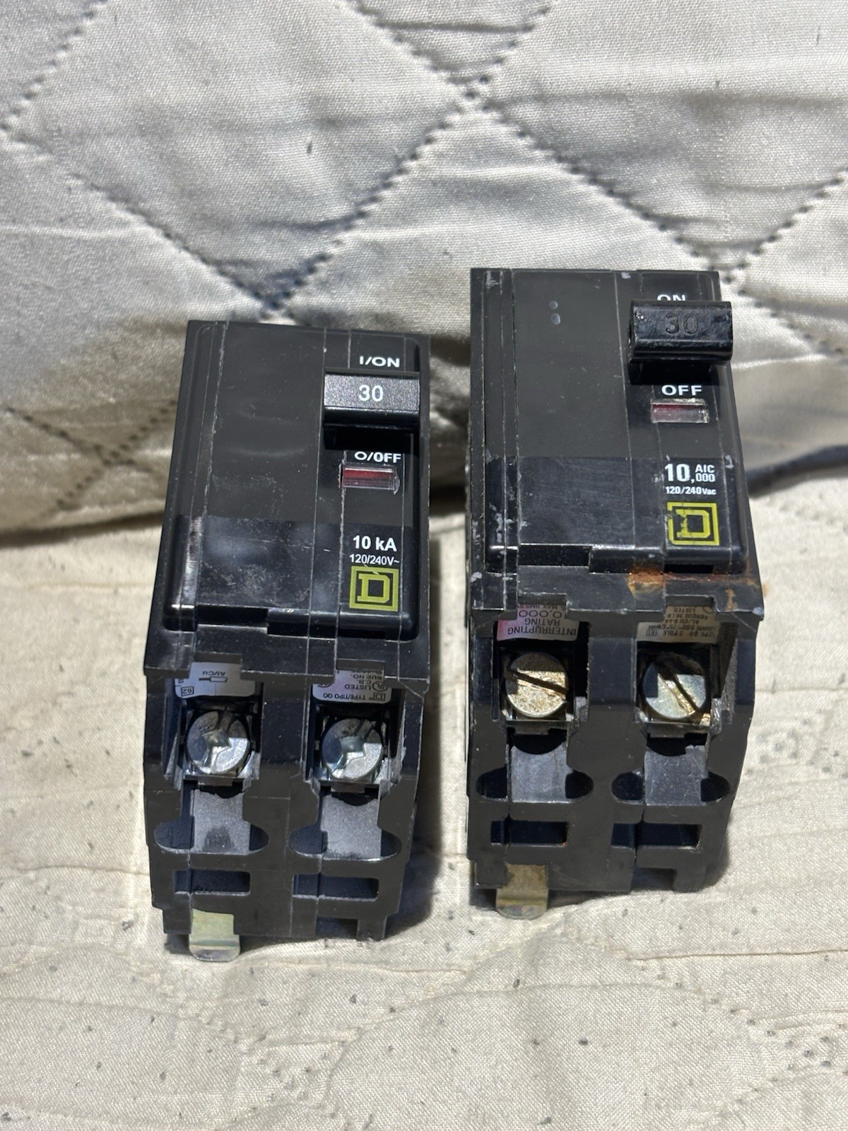 LOT OF 2 SQUARE D QO230 30 Amp 2 Pole Type QO Circuit Breakers READ INFO FREESHI