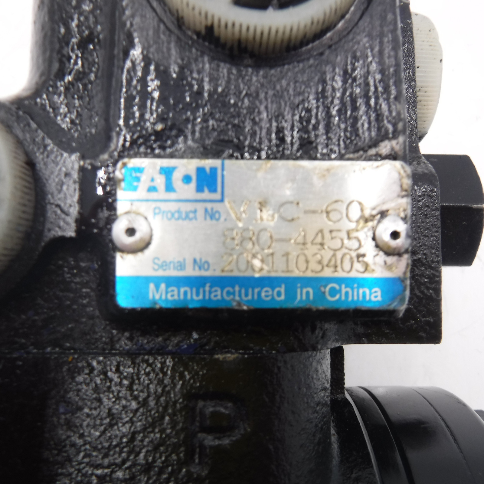 Eaton VLC-60 880-4455 Hydraulic Steering Control Unit W/Priority Valve Block