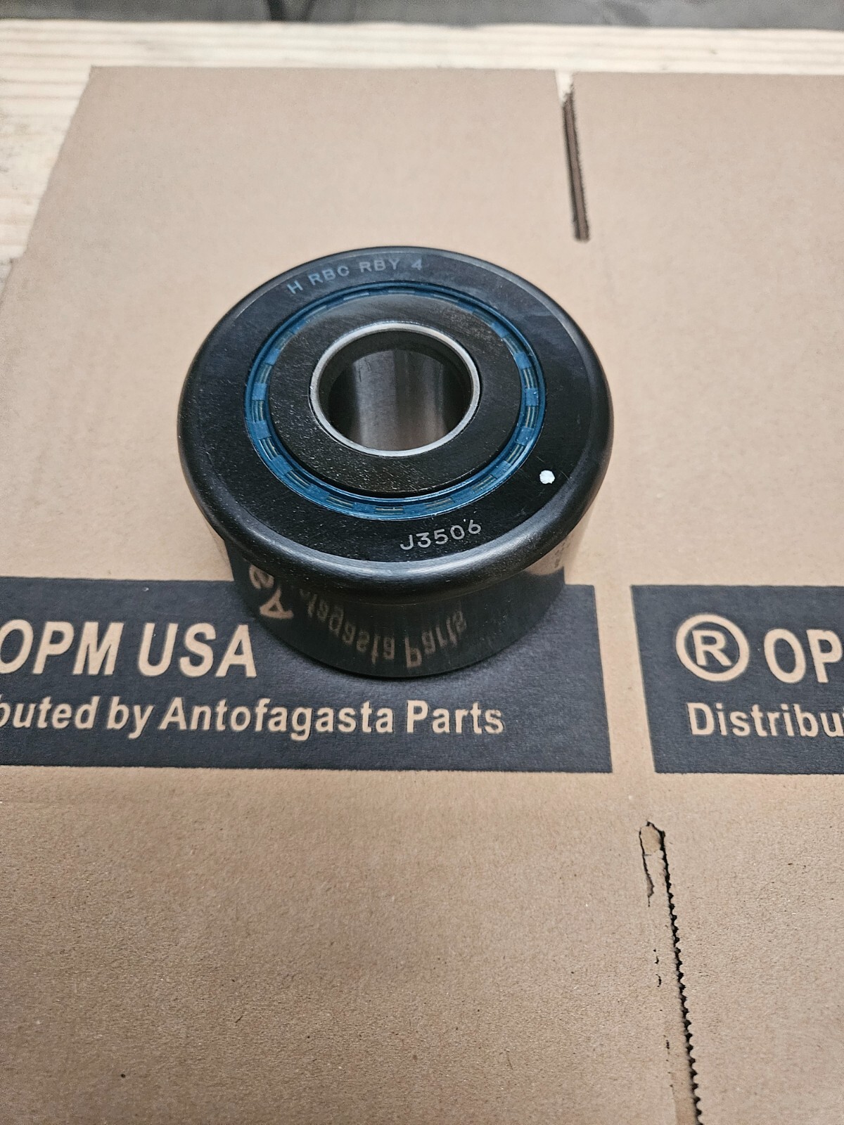 RBC BEARINGS RBY4 / RBY4 (NEW IN BOX)