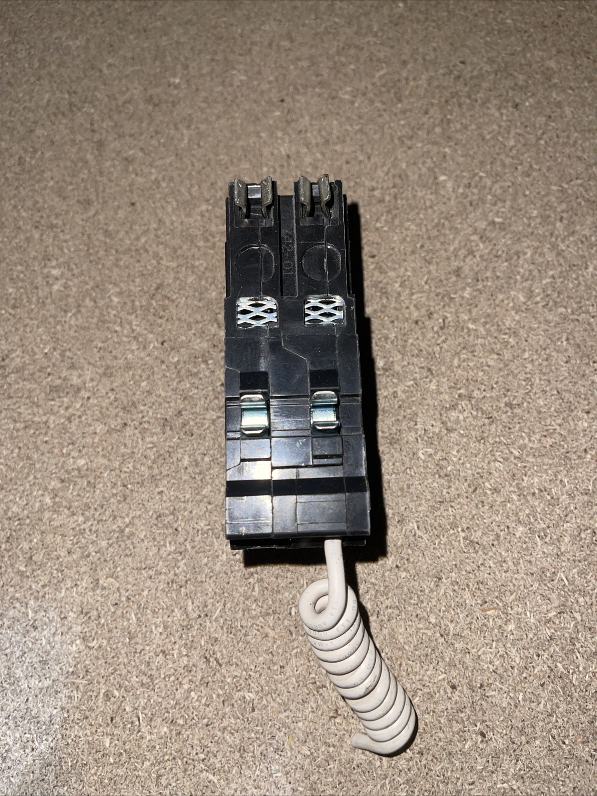 QO230GFI 1 PC SQUARE D QO 2P 30AMP GFCI GROUND-FAULT CIRCUIT BREAKER TAKE-OFFS