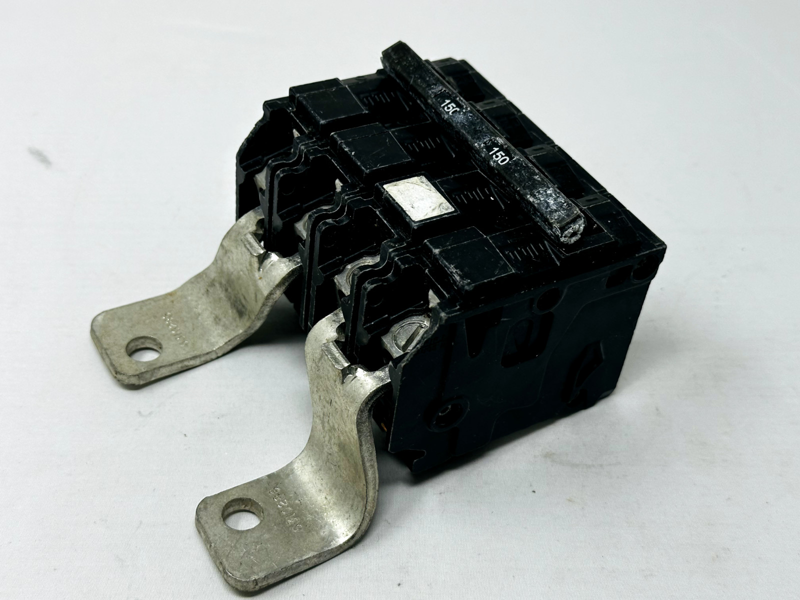 Siemens MBK150 150 Amp Replacement Main Breaker Black – USED