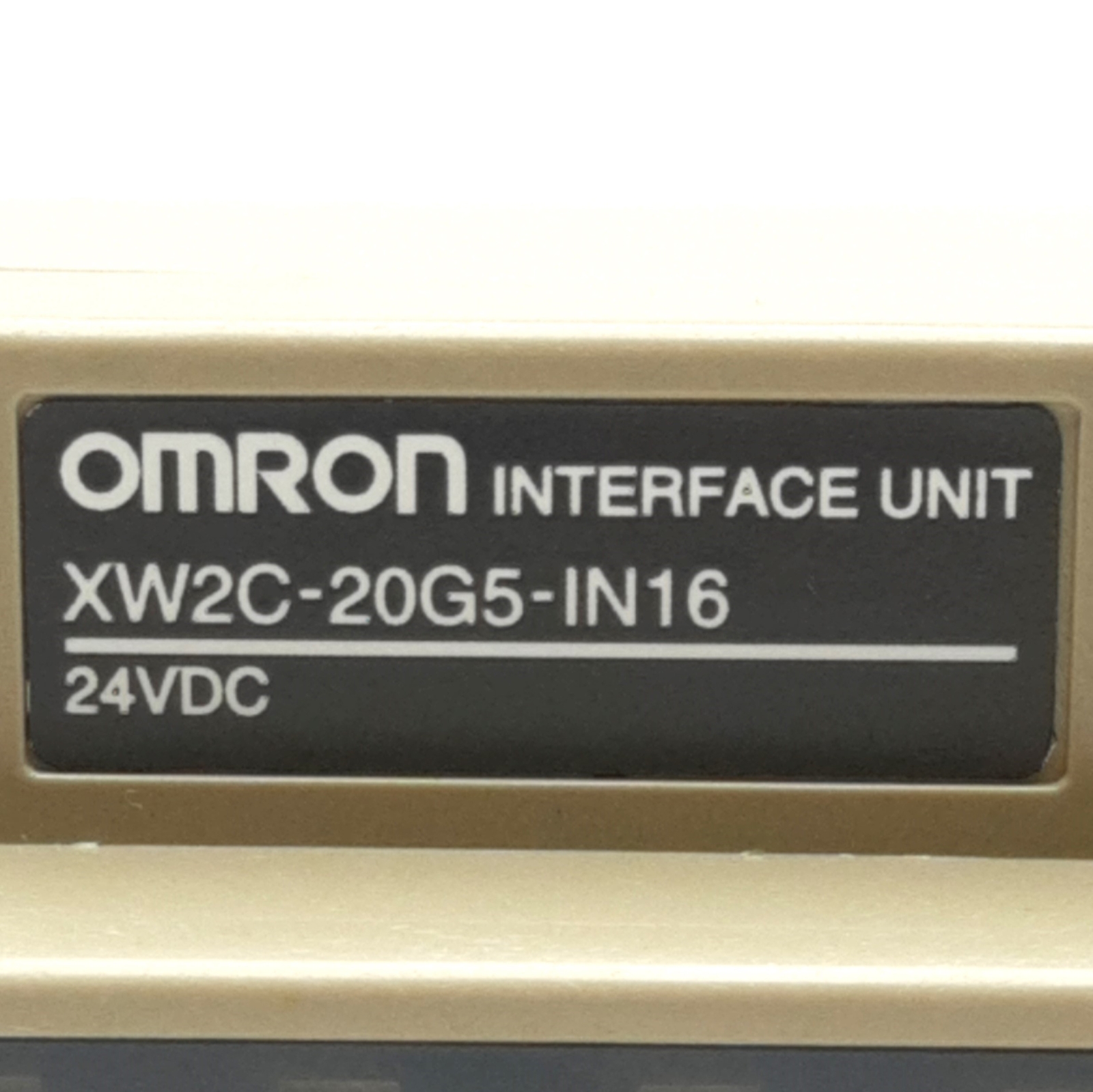 Omron XW2C-20G5-IN16 Connector-Terminal Block, 12-24VDC, 16 Circuits, 50 MΩ min