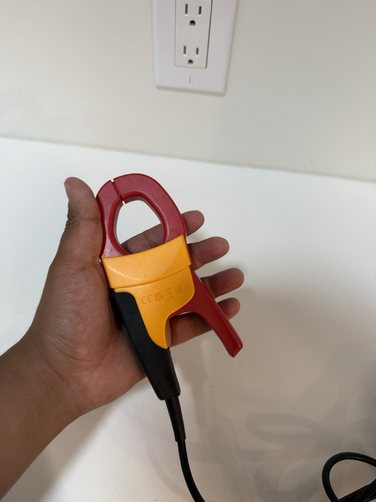 FLUKE I400 AC CURRENT CLAMP (NEW) SHIPS FAST – TESTED