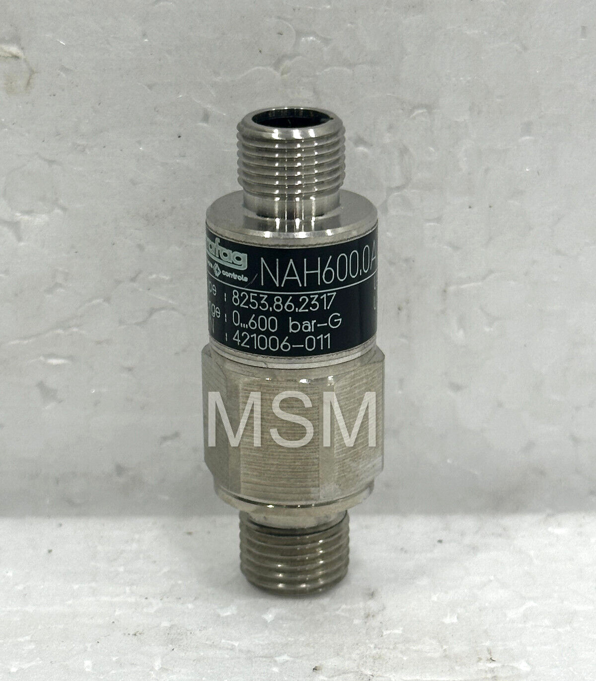 TRAFAG NAH600.0A / TYPE :8253.86.2317 RANGE 0…600 BAR-G