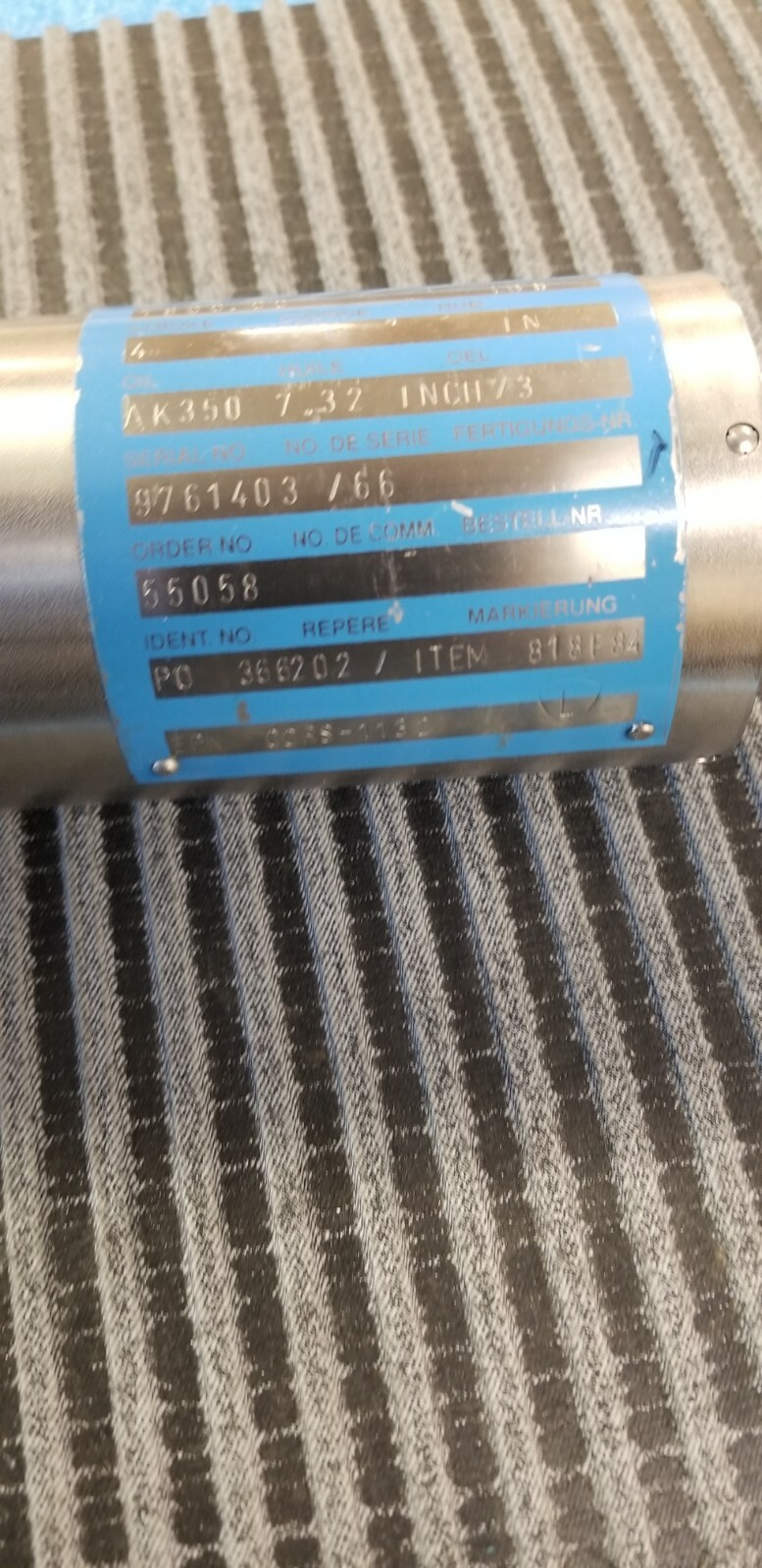 Lisega 30 38 56RM2 Hydraulic Snubber 1800psi 4in (01)