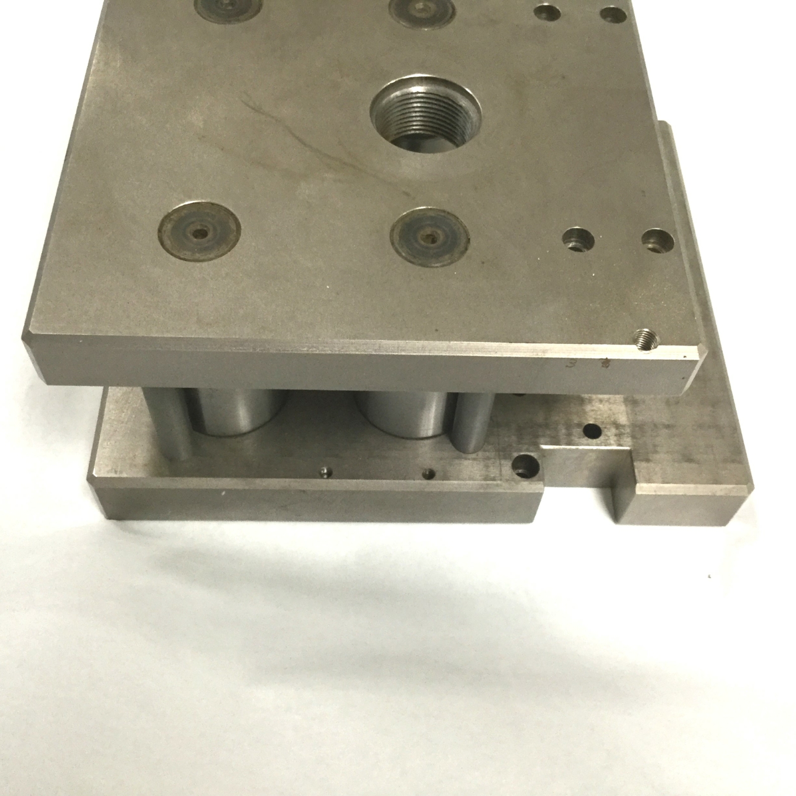 Ball Bearing Die Press Set Table 6.625″ x 3.75″, Throat 2.375″, 9.75″x8″x4.75″