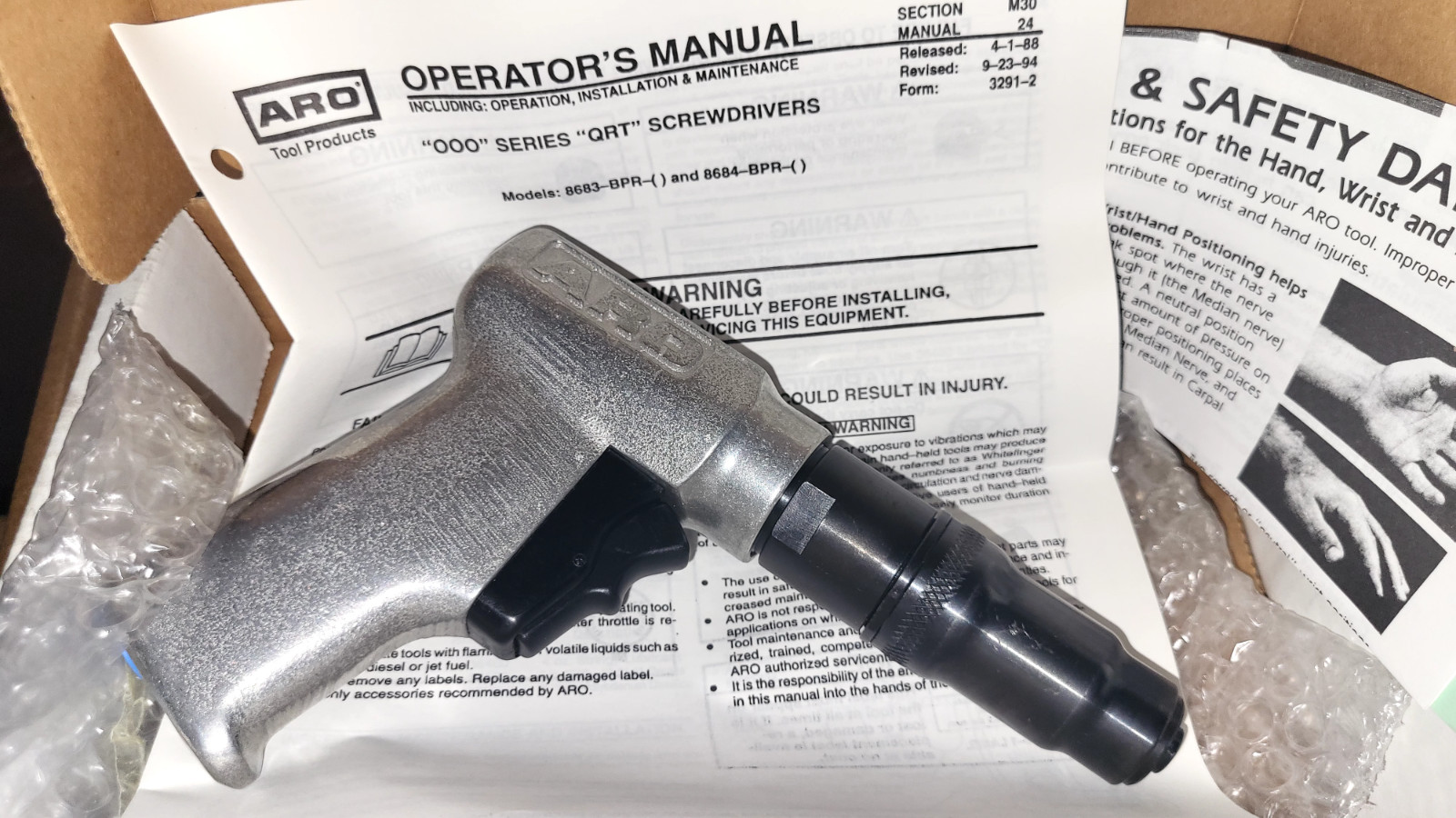 New Ingersoll Rand 8683-BPR-P Pistol Grip Air Screwdriver Tool QRT Series