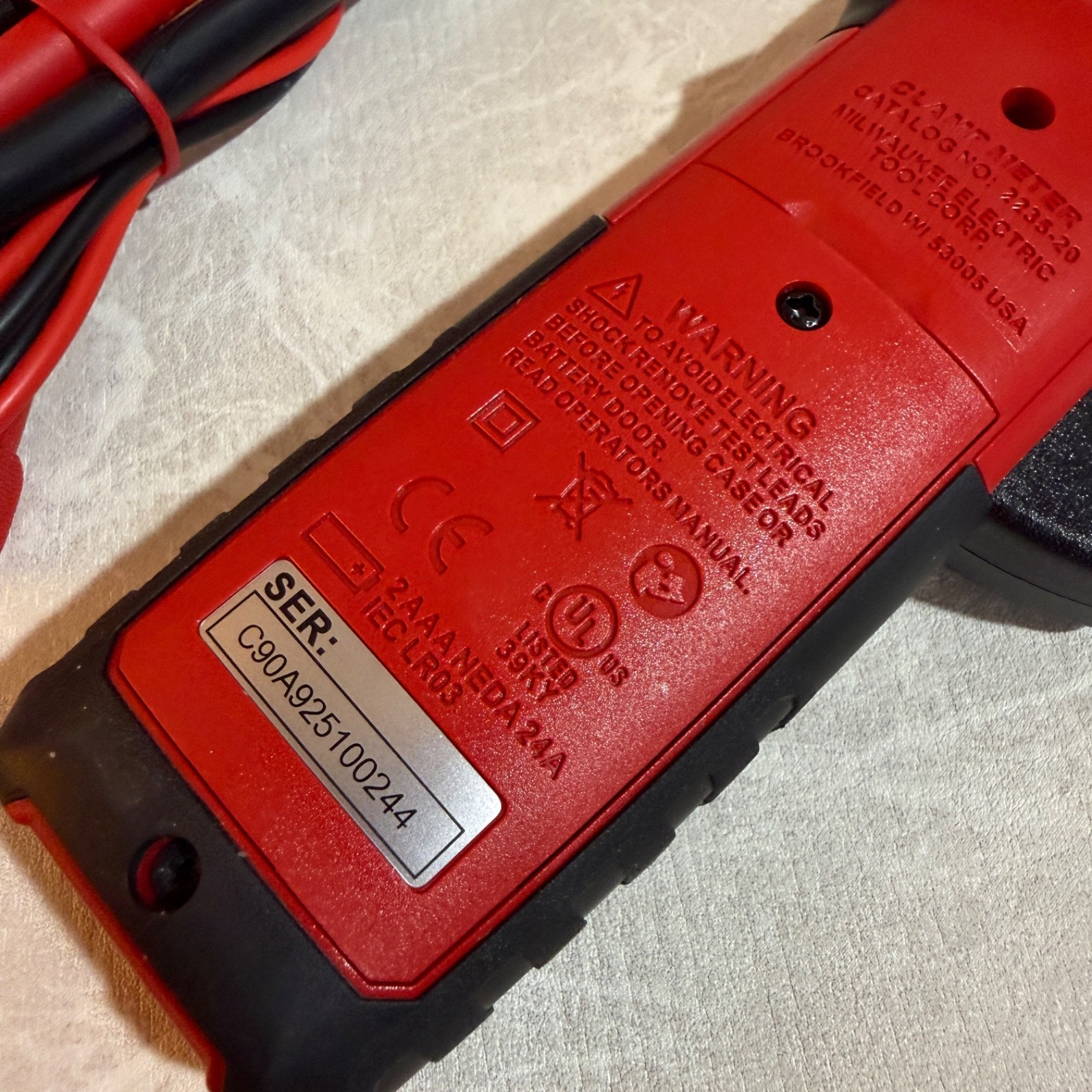 MILWAUKEE 2235-20 Heavy-Duty Electrical Clamp Meter True-RMS 400 Amp
