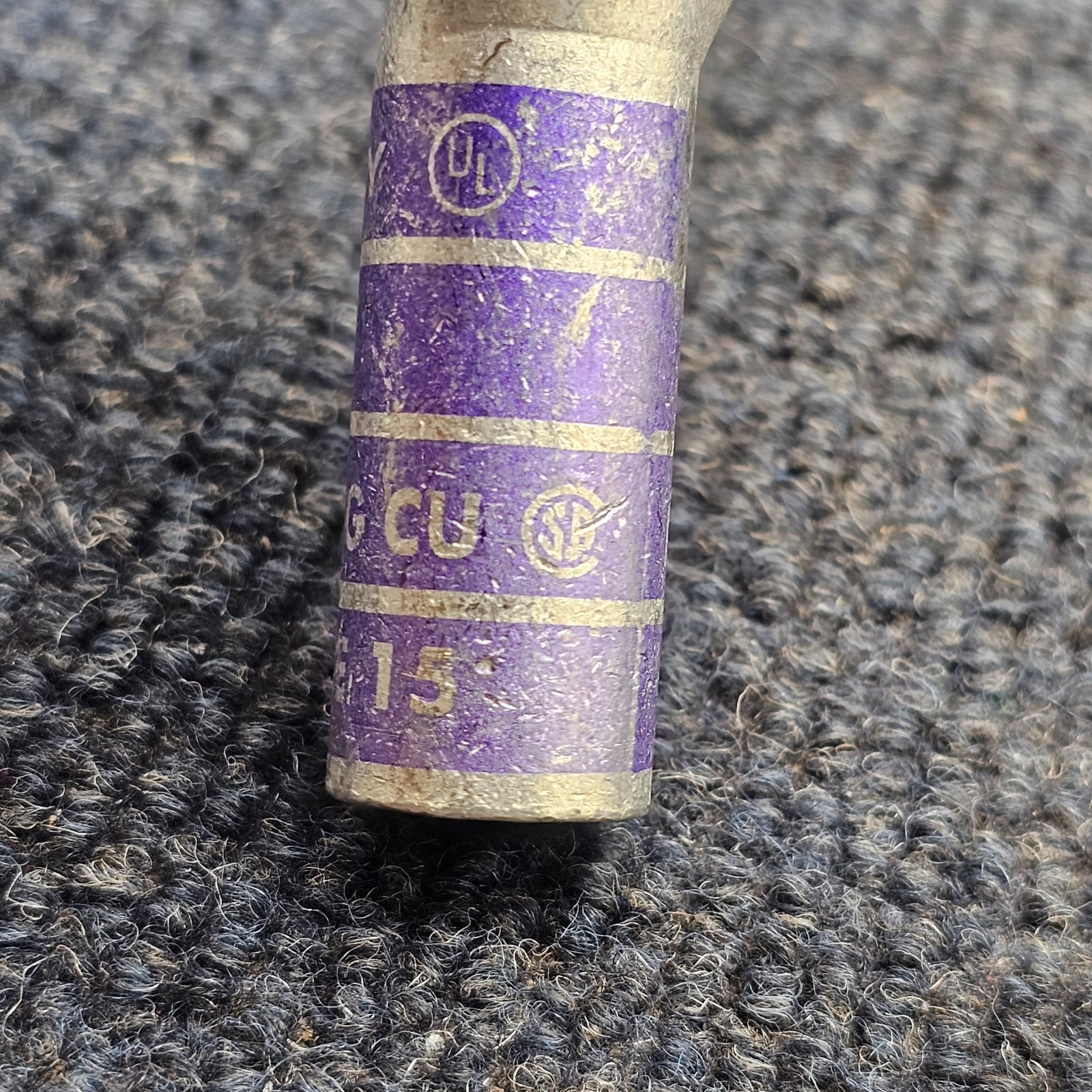 Burndy YA28: One-Hole Compression Lug, N200 4/0 AWG CU, Purple Die 15