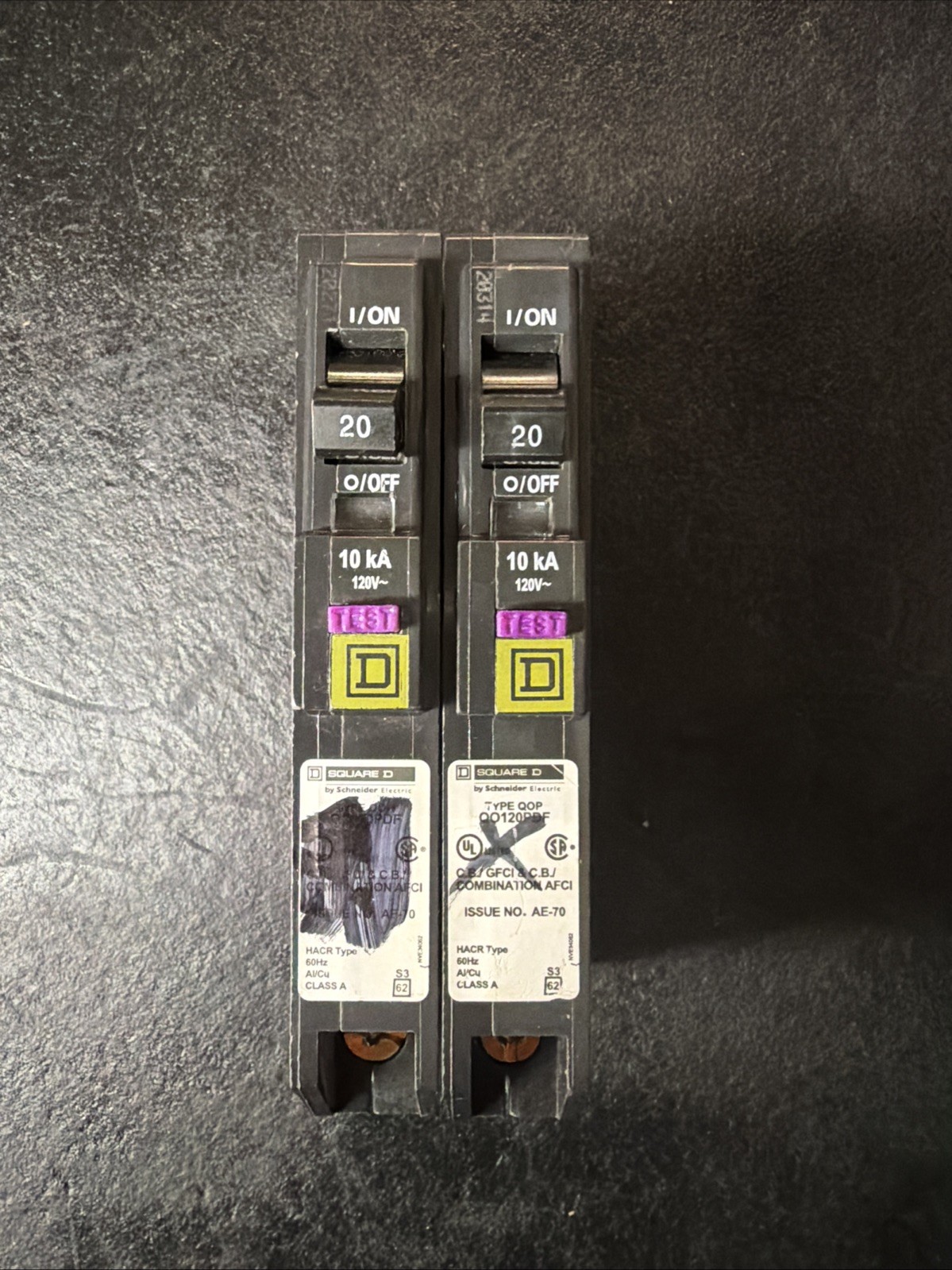 QO120PDF Square D QO 20A 1 Pole 120V Plug-in Mount Dual Function Mini