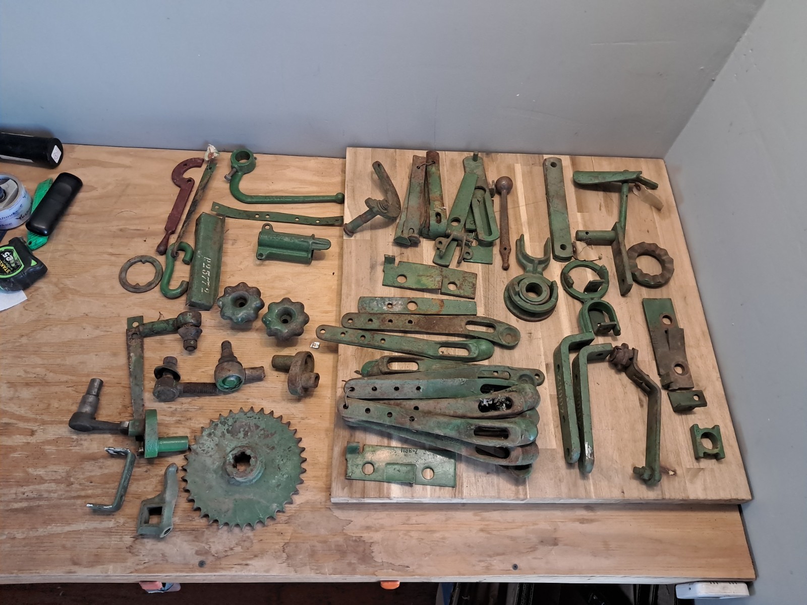 LOT Of Parts Farm Johnn Deere Baler Or Mower Parts JD Equipment Os279