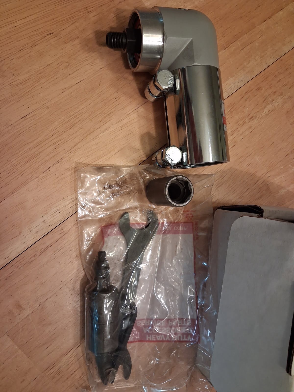 MILWAUKEE Right Angle Drive Unit and Collar 48-06-2871
