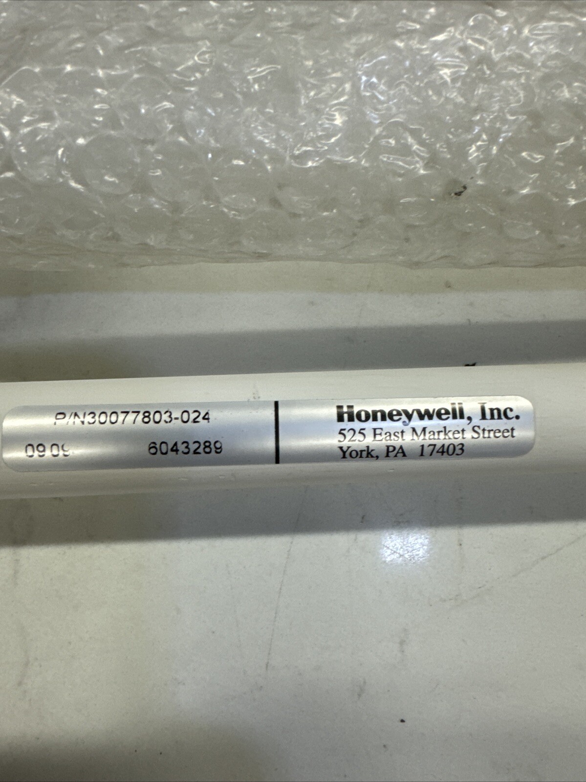 Honeywell Thermocouple Tube 1.25” Npt 24” 30077803-024 New Old Stock