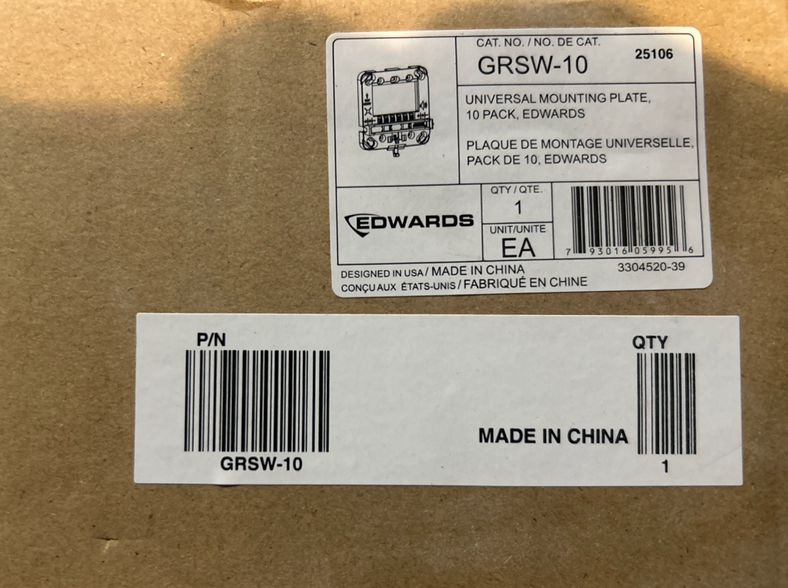 Edwards GRSW-10 Universal Mounting Plate Pack of 10 Units – Brand New