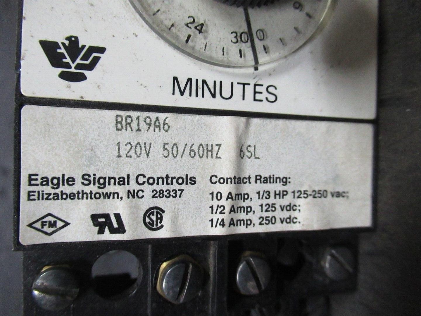 EAGLE SIGNAL TIME DELAY RELAY BRE9A6 0-30 MINUTES 120 VAC 10 AMP 1/3 HP