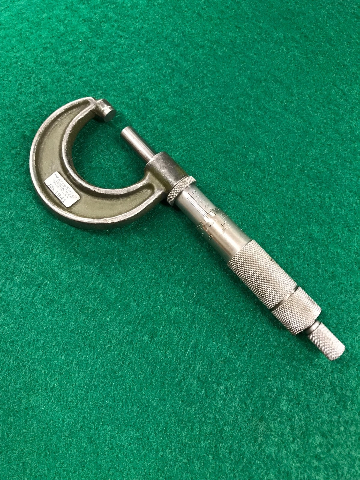 Vintage LUFKIN No. 1941 Micrometer – (0″ – 1″)