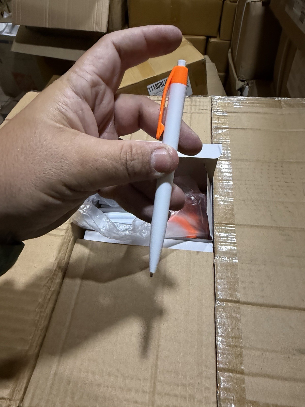 1000 White & Orange Retractable Ballpoint Pens w/ Pocket Clip 11170 tinta negra